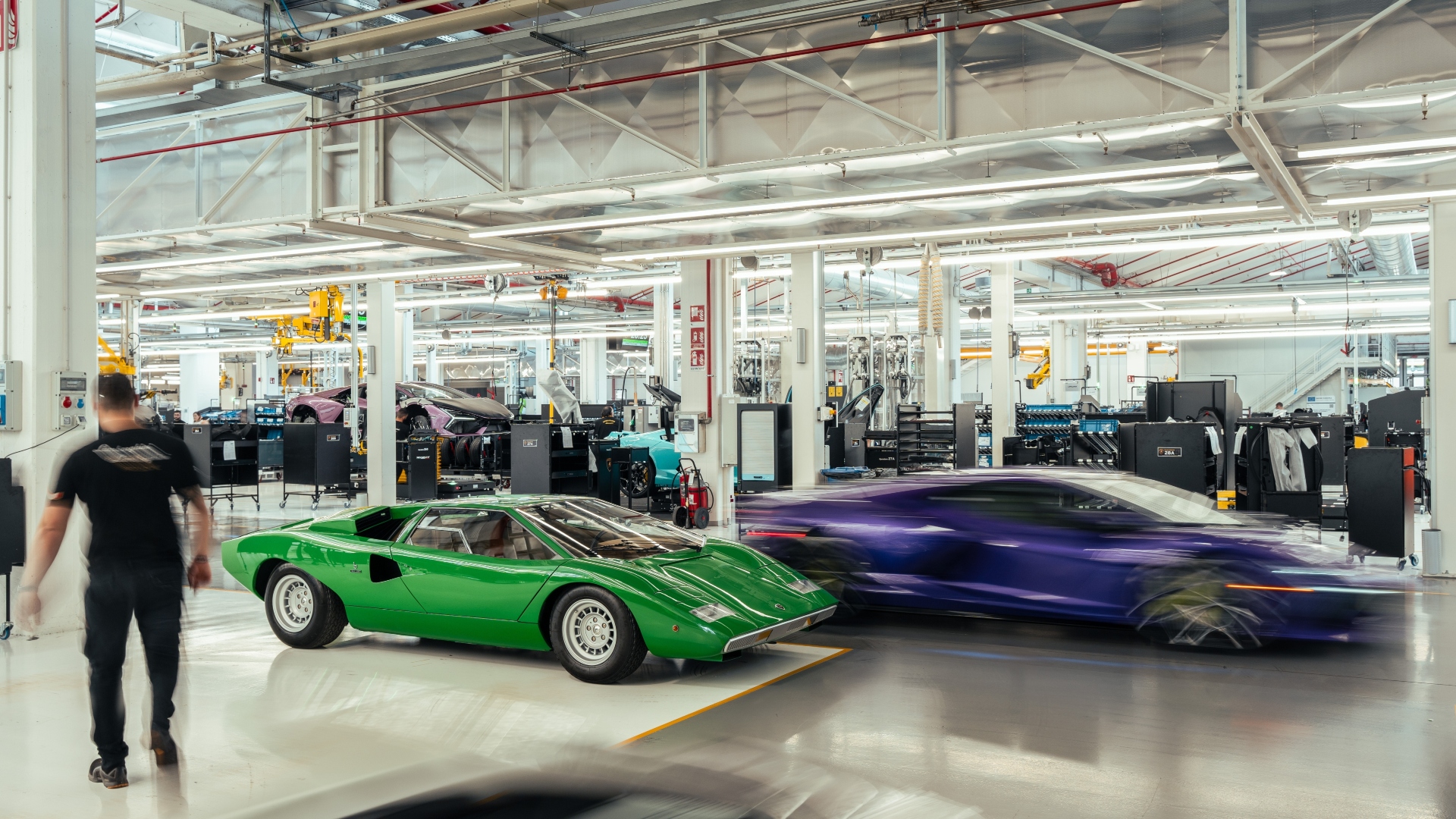 Lamborghini-Countach-50-anni-anniversario-produzione-LP-400-1974-8 Lamborghini-Countach-50-anni-anniversario-produzione-LP-400-1974-8