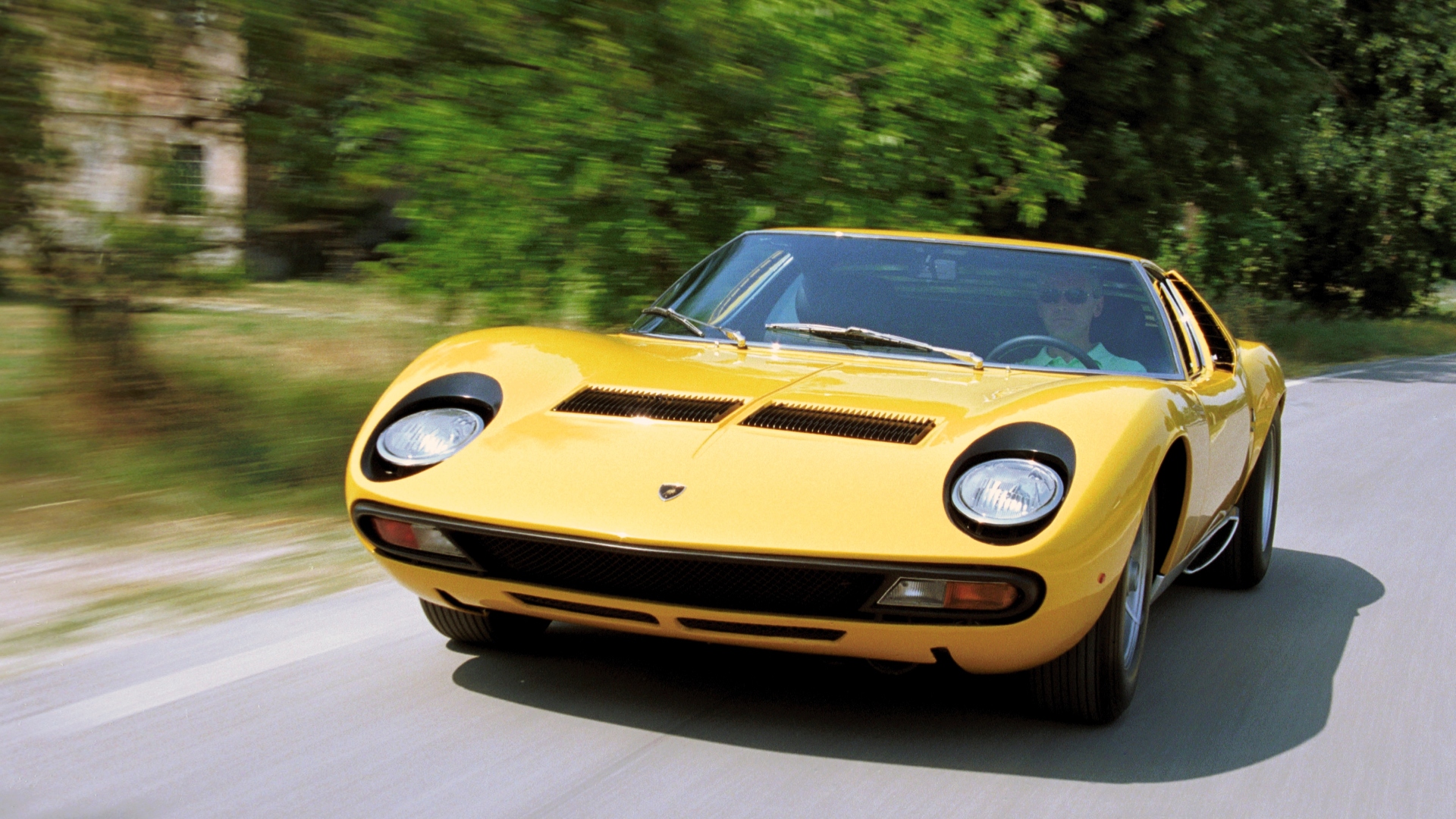 Lamborghini-Miura-10