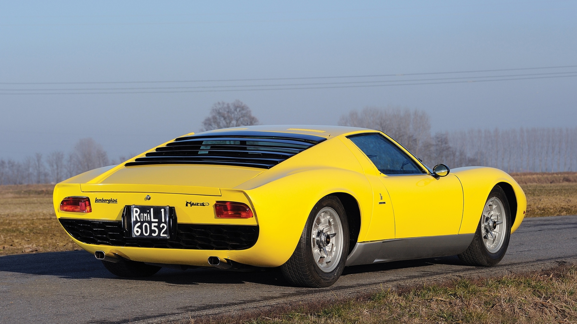 Lamborghini-Miura-3