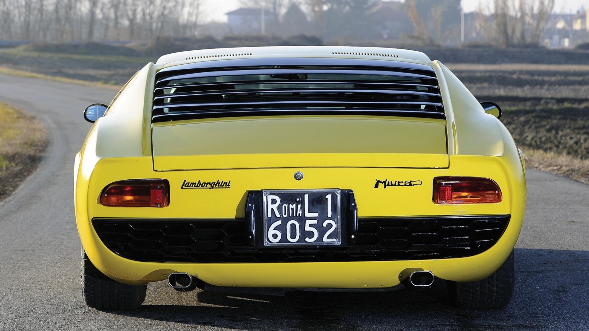 Lamborghini-Miura-6