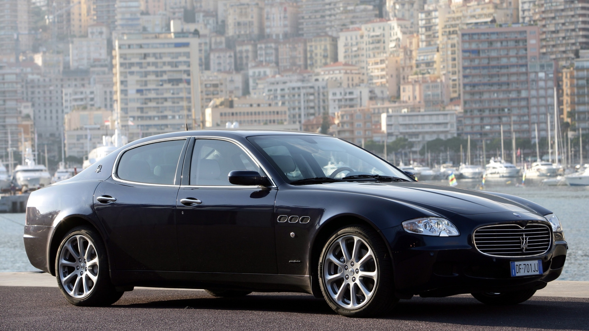 Maserati-Quattroporte-V-2003-8