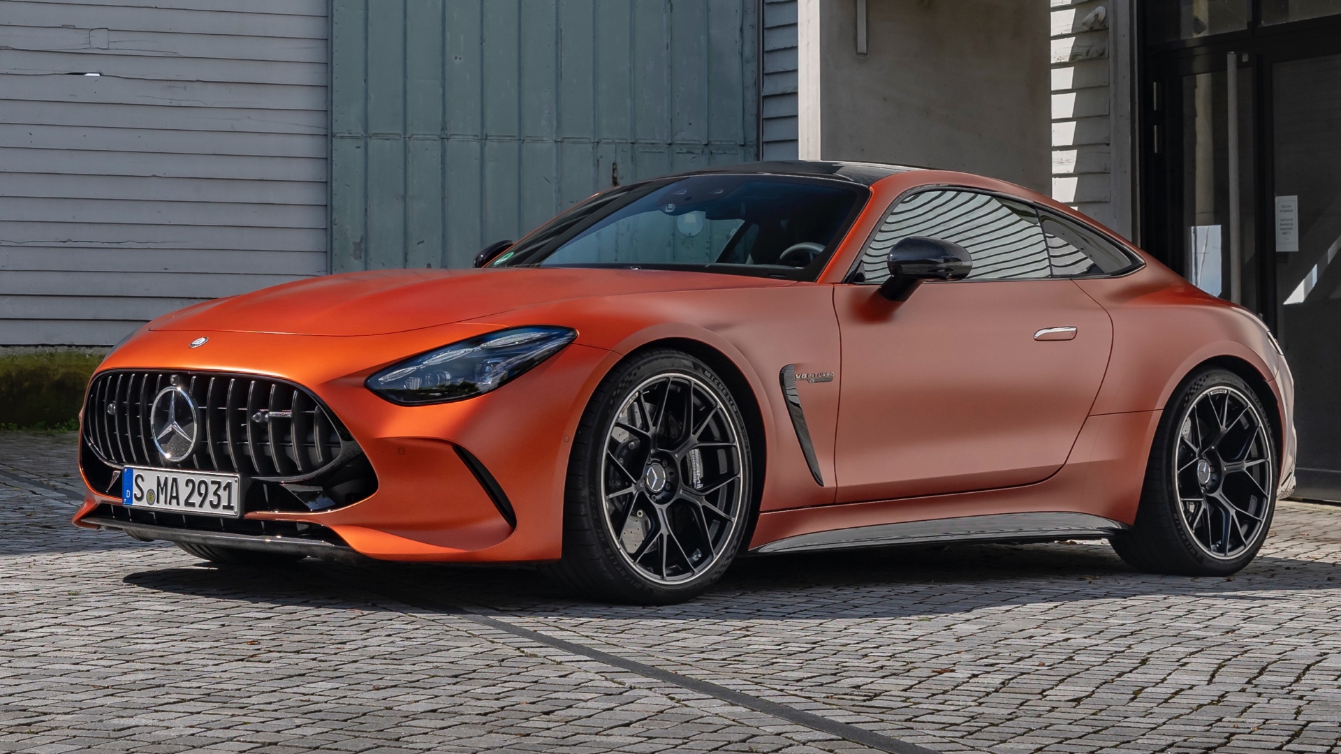 Mercedes-AMG-GT-63-S-e-Performance-guida-test-drive-1