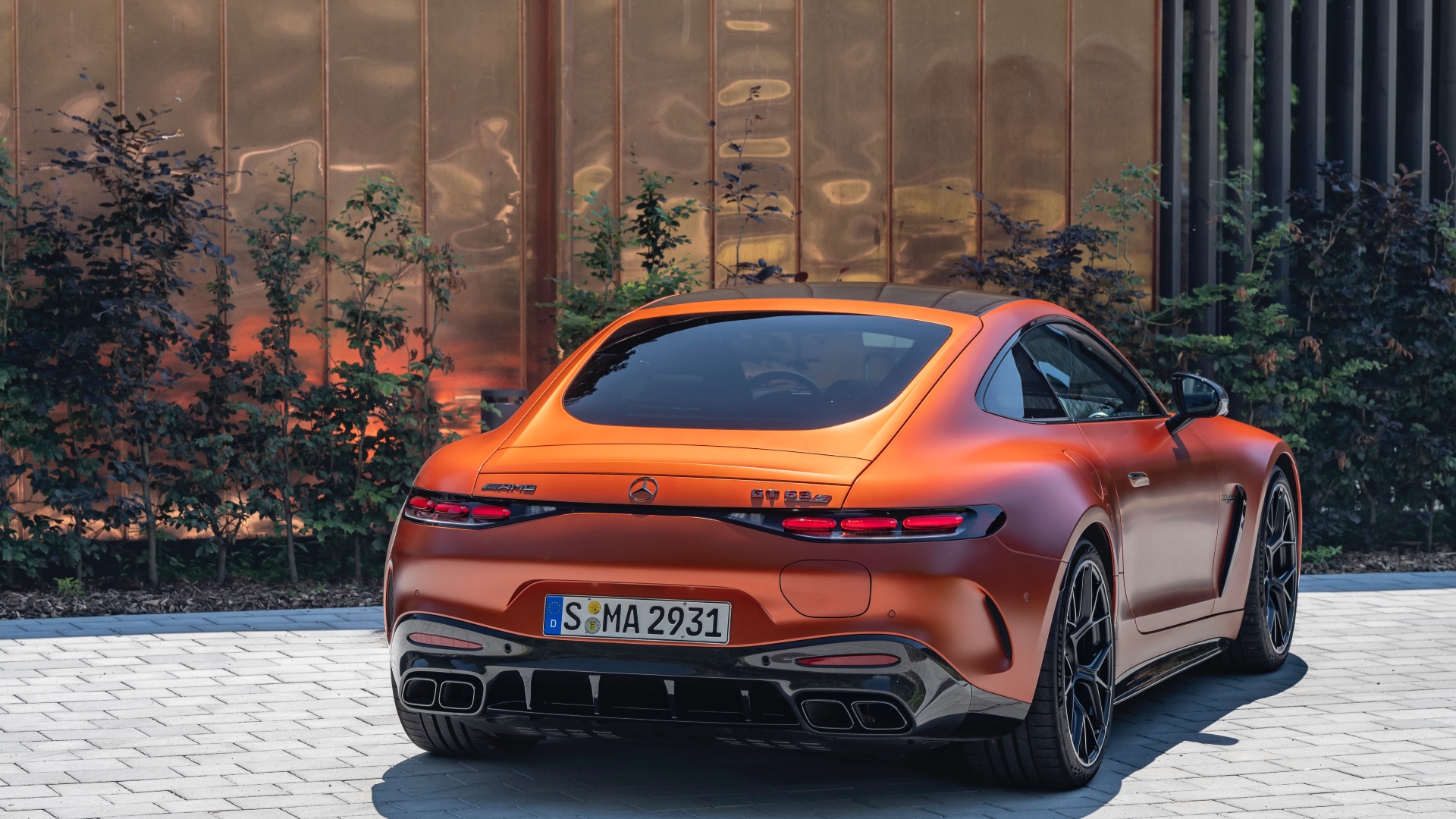 Mercedes-AMG-GT-63-S-e-Performance-guida-test-drive-18