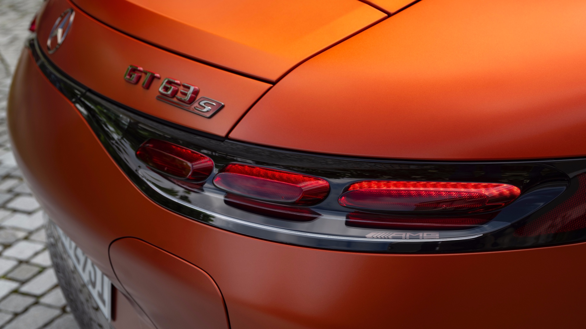 Mercedes-AMG-GT-63-S-e-Performance-guida-test-drive-31