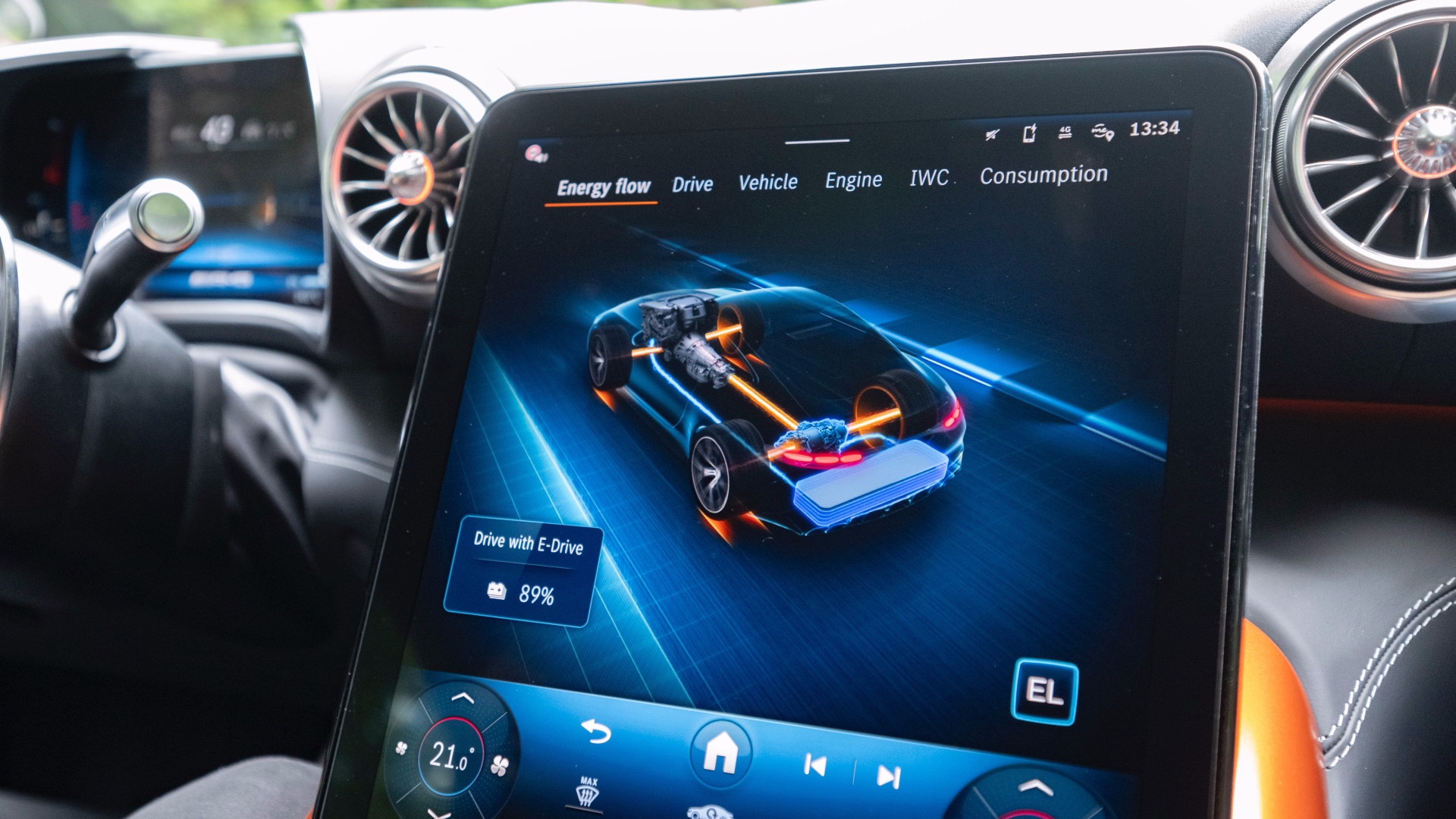 Mercedes-AMG-GT-63-S-e-Performance-guida-test-drive-38