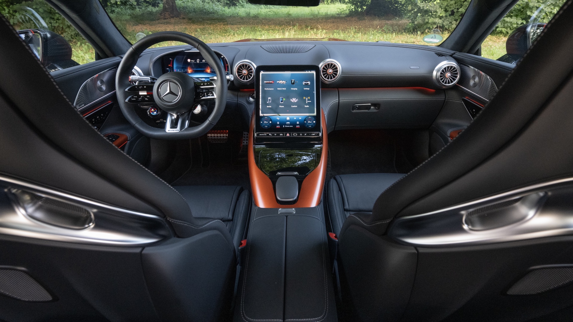 Mercedes-AMG-GT-63-S-e-Performance-guida-test-drive-42