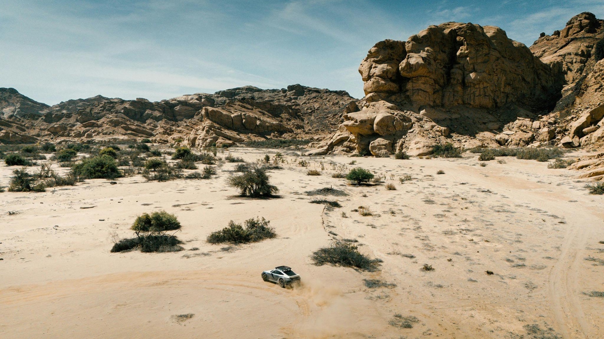 Porsche-911-Camp-Namibia-Dakar-2024-experience-2 Porsche-911-Camp-Namibia-Dakar-2024-experience-2
