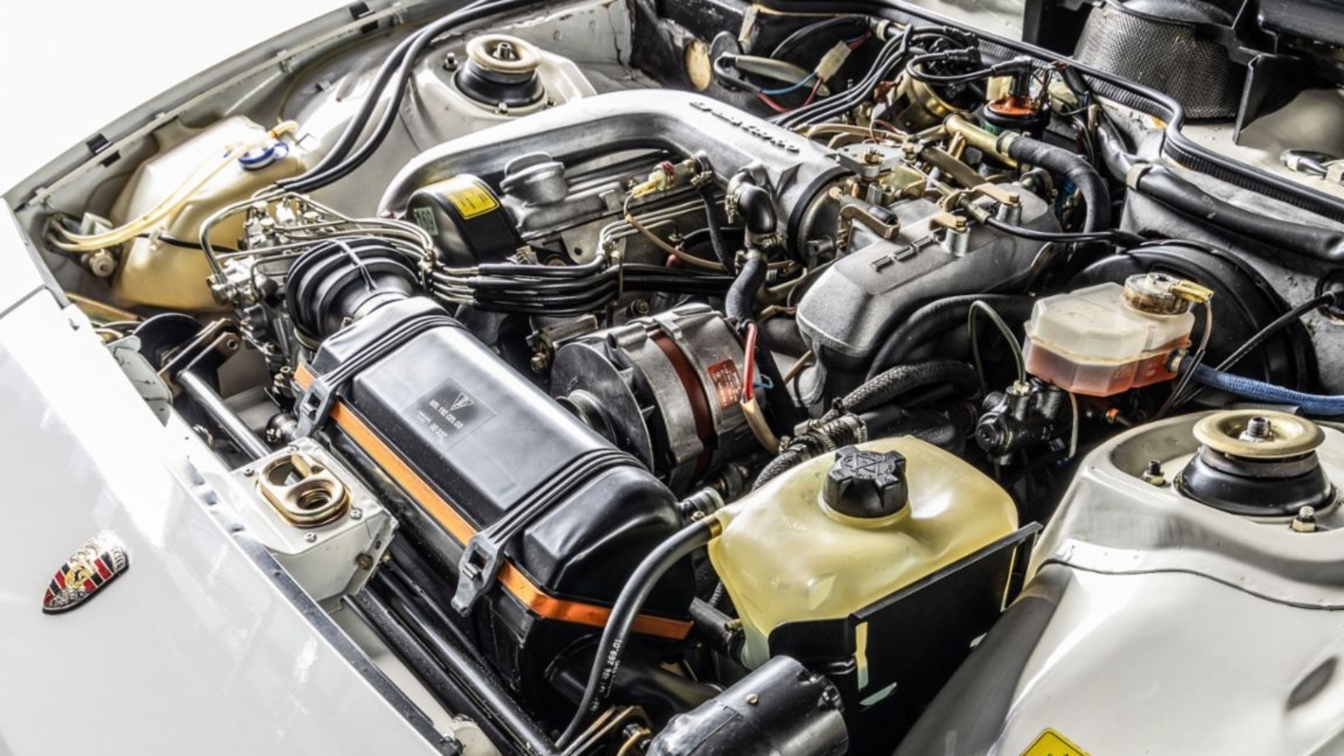 Porsche-924-Turbo-Targa-prototipo-9