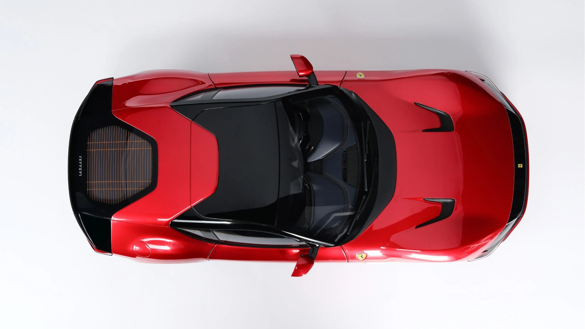 Amalgam-modellino-Ferrari-12Cilindri-2024-1