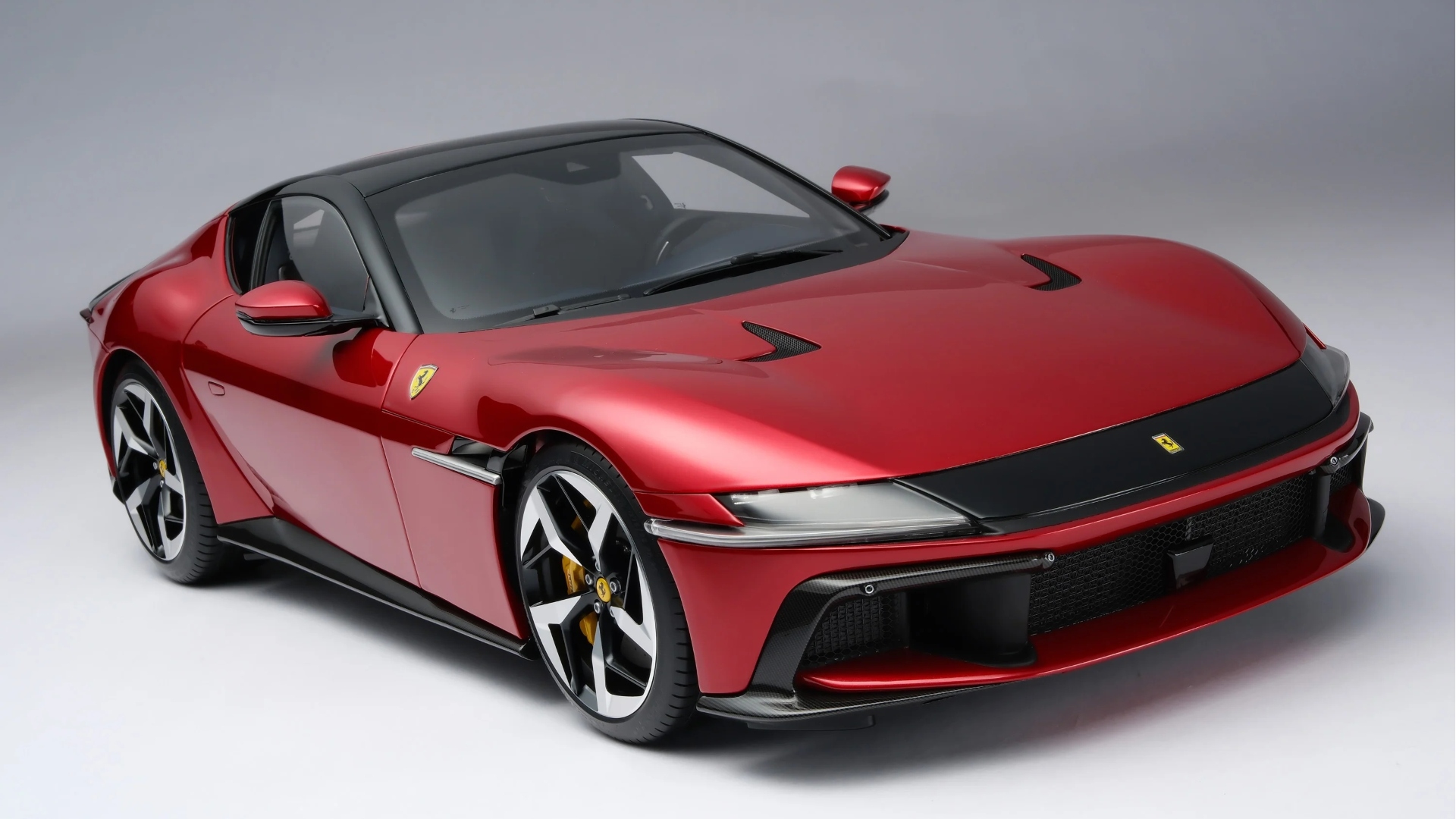 Amalgam-modellino-Ferrari-12Cilindri-2024-3