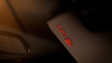 Aston_Martin_DB12_Goldfinger_Edition (12)