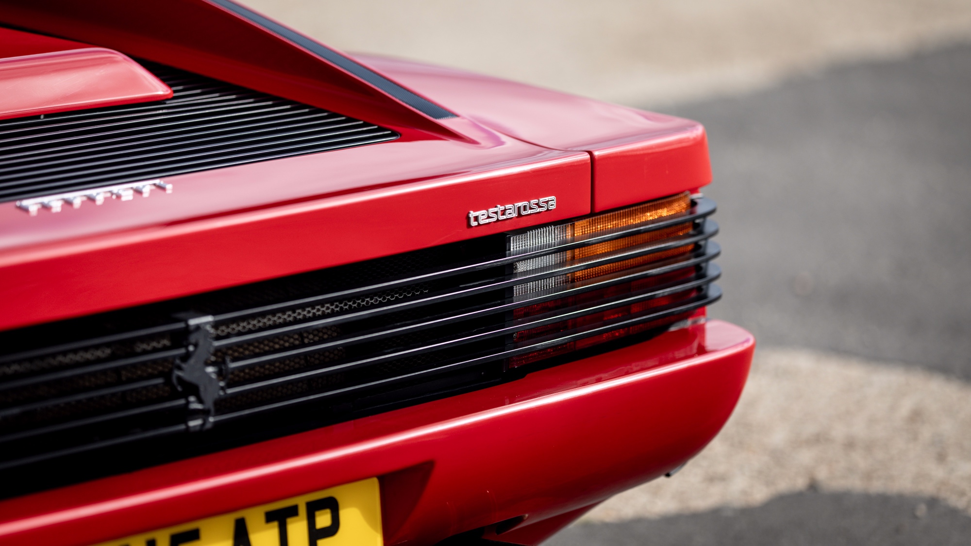 Ferrari-Testarossa-1990-Nigel-Mansell-13