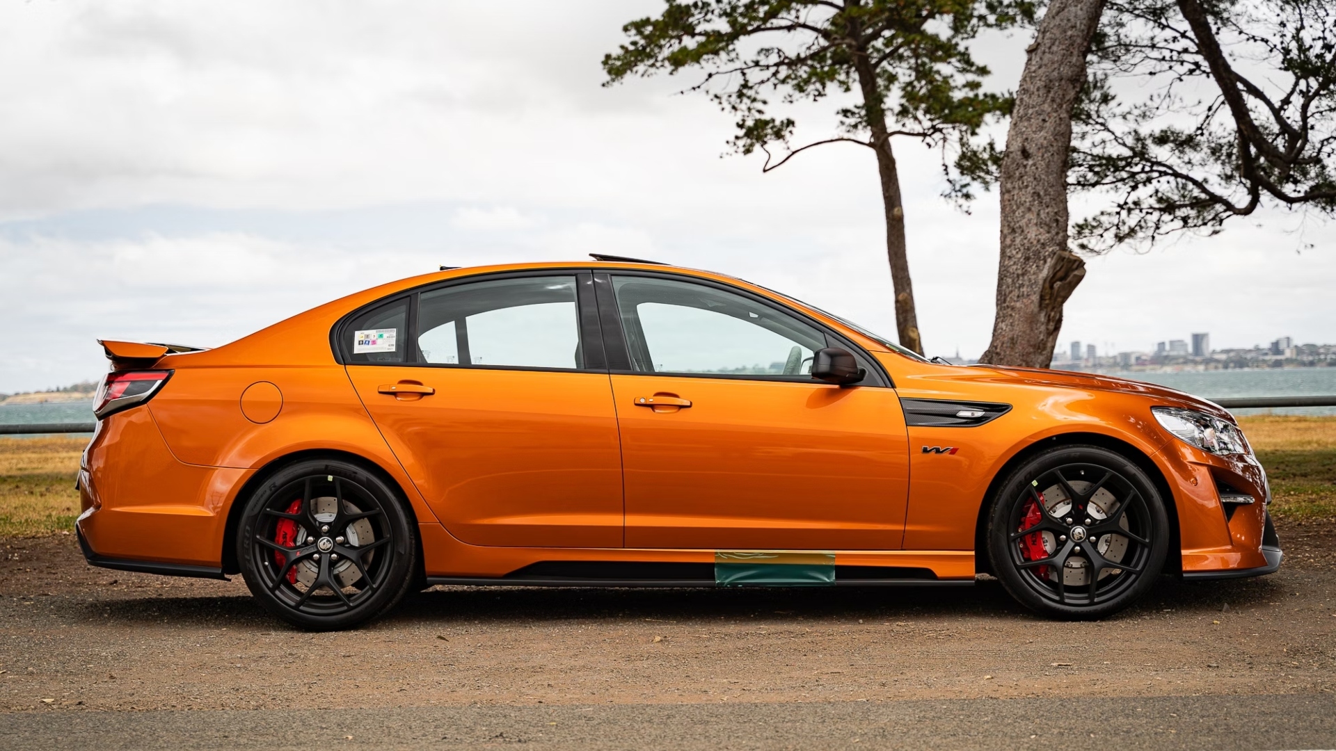 Holden-HSV-GTSR-W1-2 Holden-HSV-GTSR-W1-2