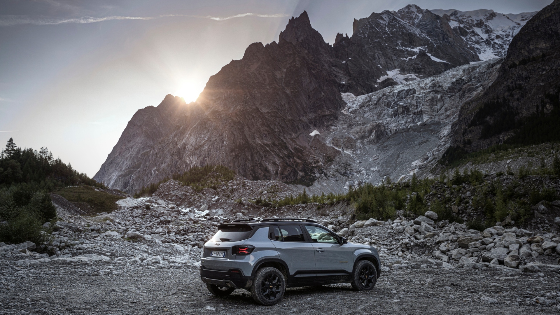 Jeep-Avenger-4xe-The-North-Face-Edition-2024-14