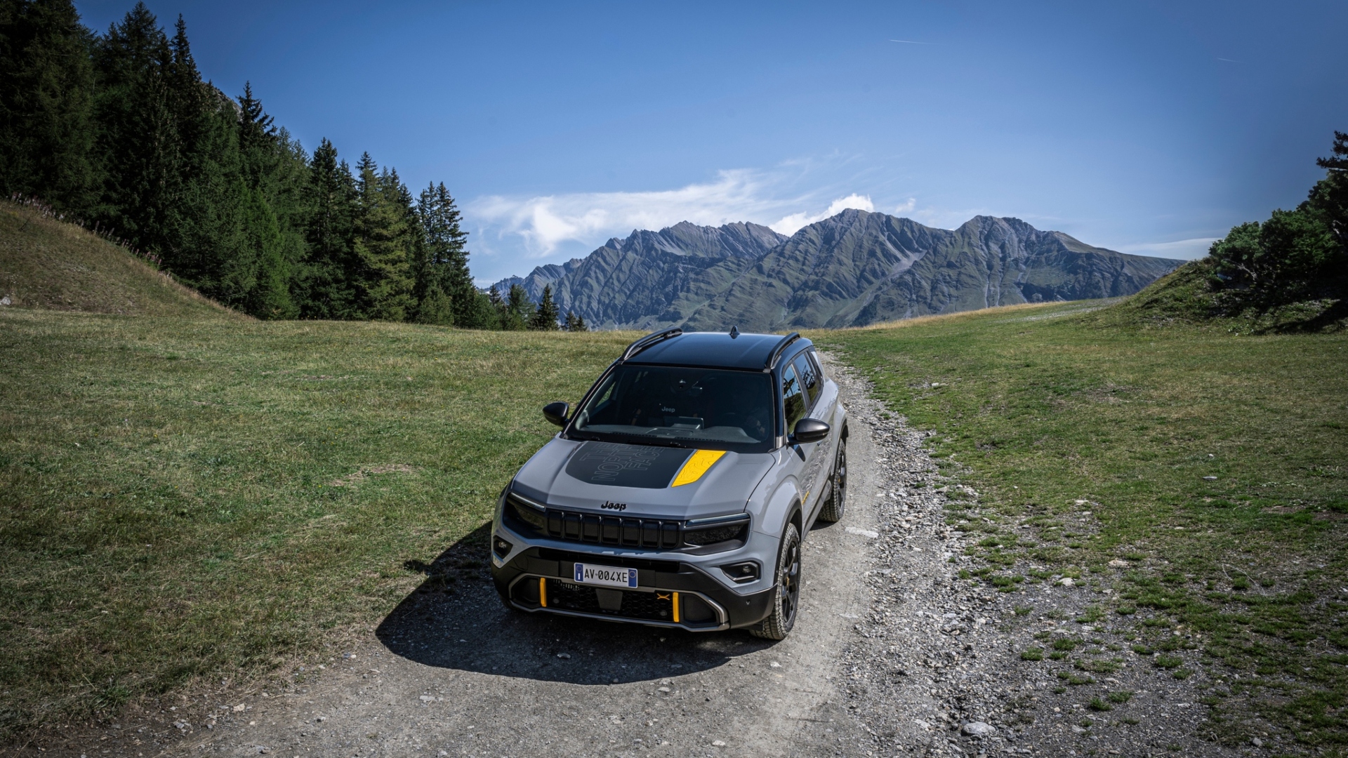 Jeep-Avenger-4xe-The-North-Face-Edition-2024-5