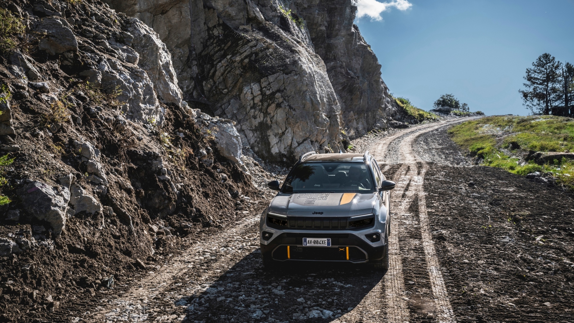 Jeep-Avenger-4xe-The-North-Face-Edition-2024-9