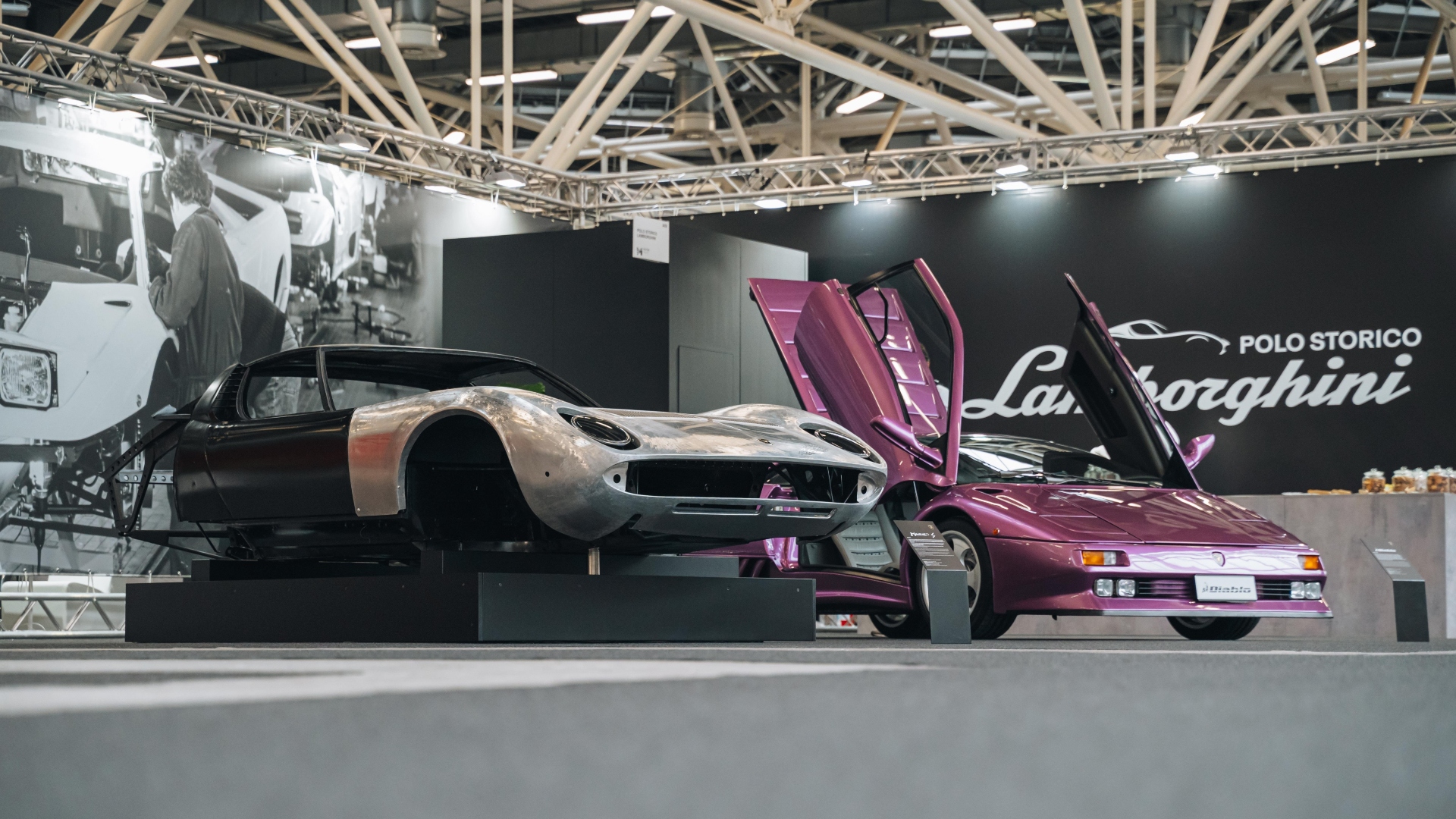 Lamborghini-polo-storico-auto-e-moto-depoca-2024-fiera-Miura-Diablo-1 Lamborghini-polo-storico-auto-e-moto-depoca-2024-fiera-Miura-Diablo-1
