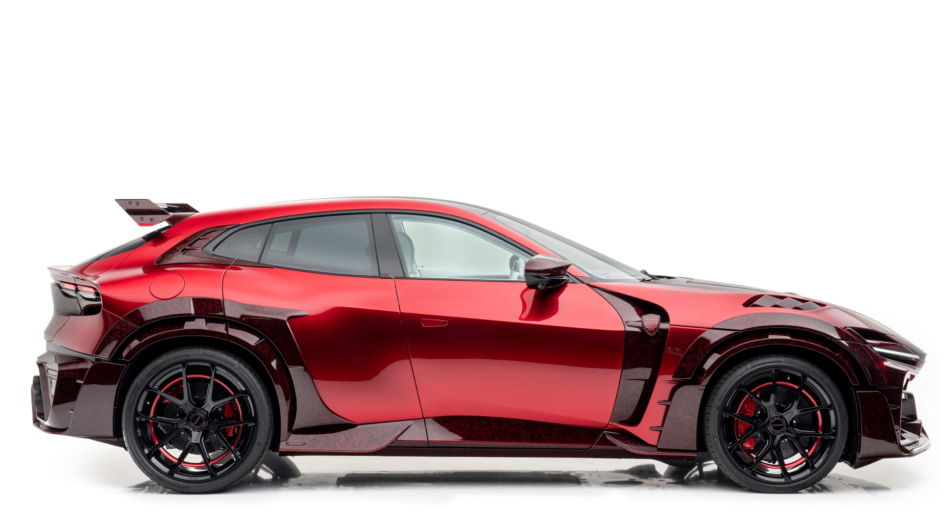 Mansory-Pugnator-Ferrari-Purosangue-2024-6 Mansory-Pugnator-Ferrari-Purosangue-2024-6