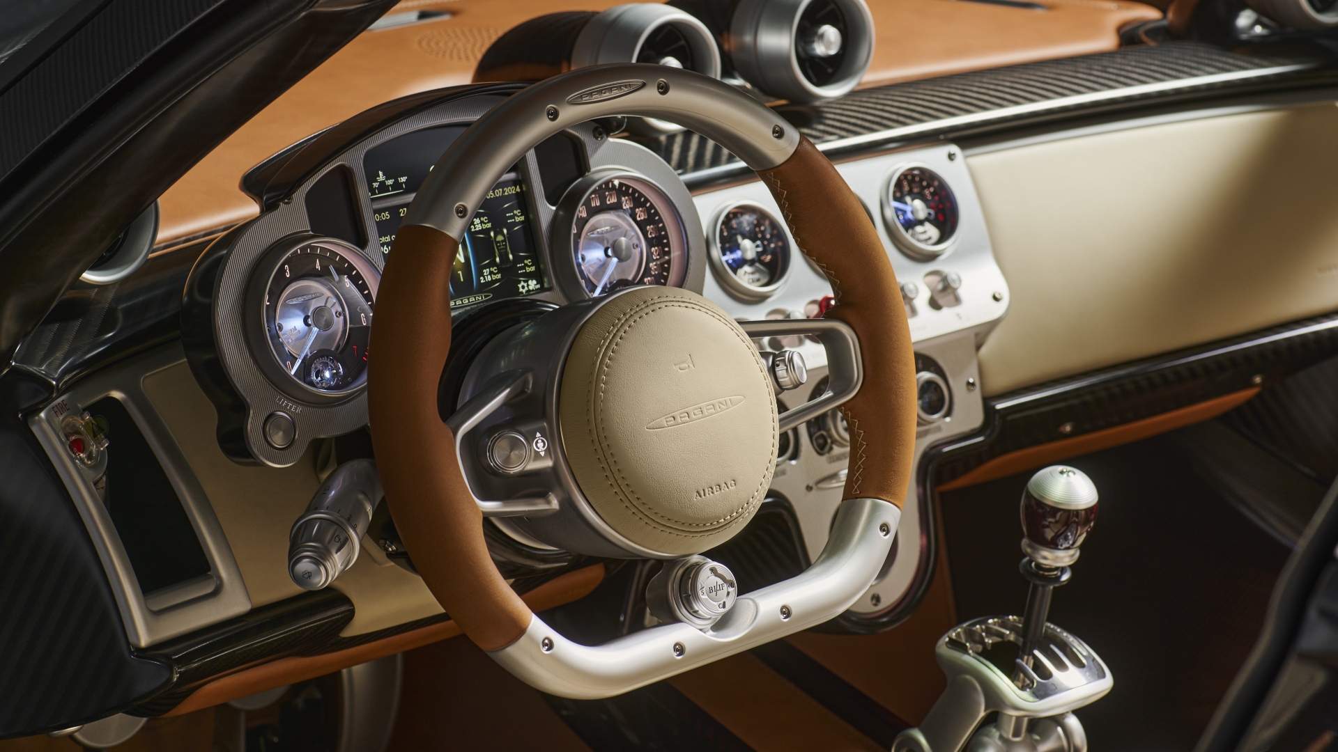 Pagani-Utopia-Roadster-2024-14