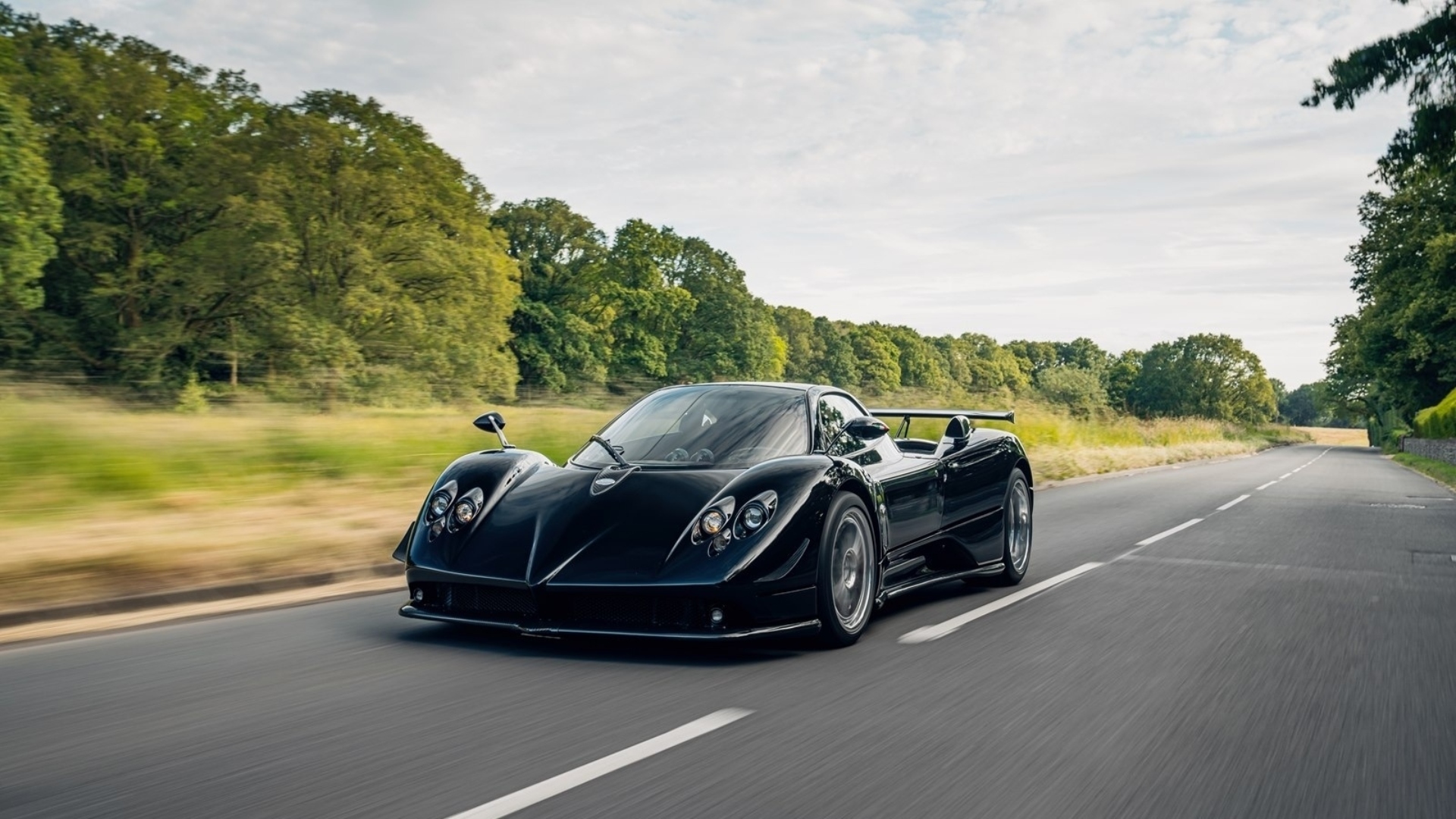 Pagani-Zonda-Nero-one-off-2003-7 Pagani-Zonda-Nero-one-off-2003-7