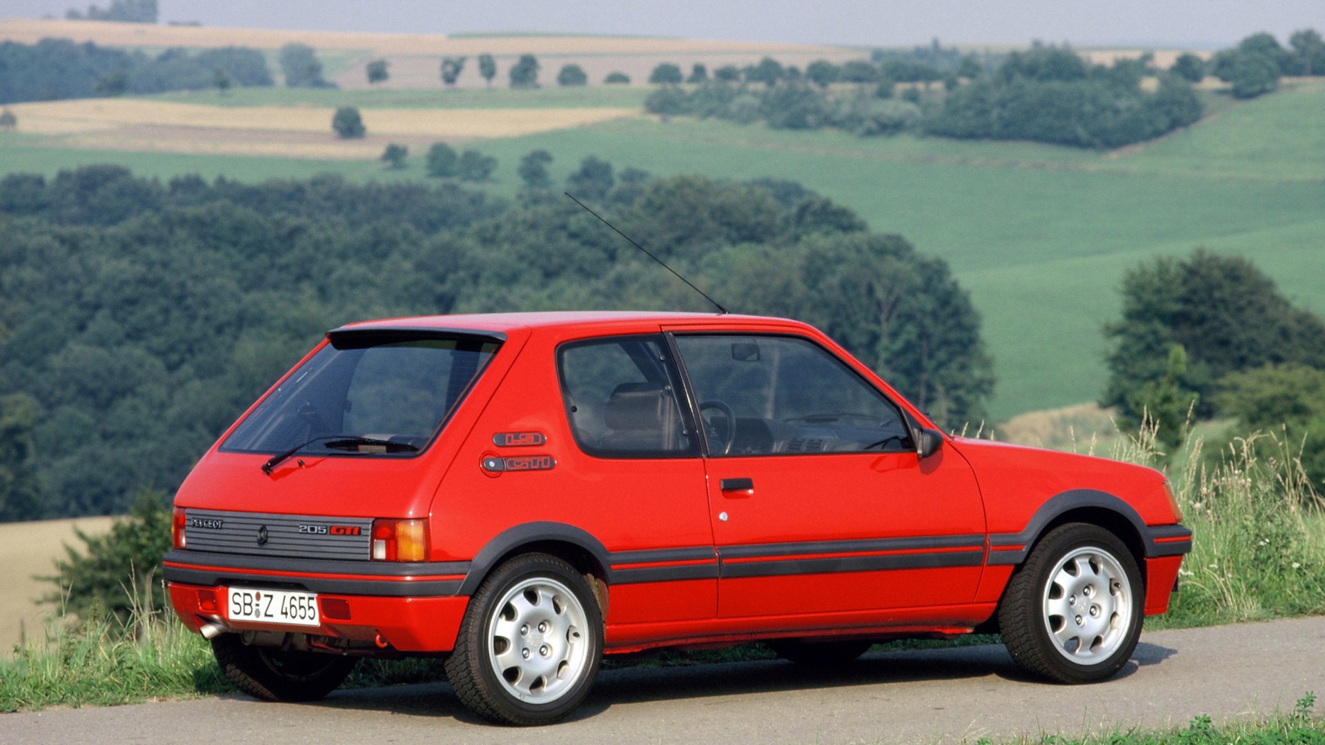 Peugeot-205-GTI-1984-2024-40-anni-anniversario-8