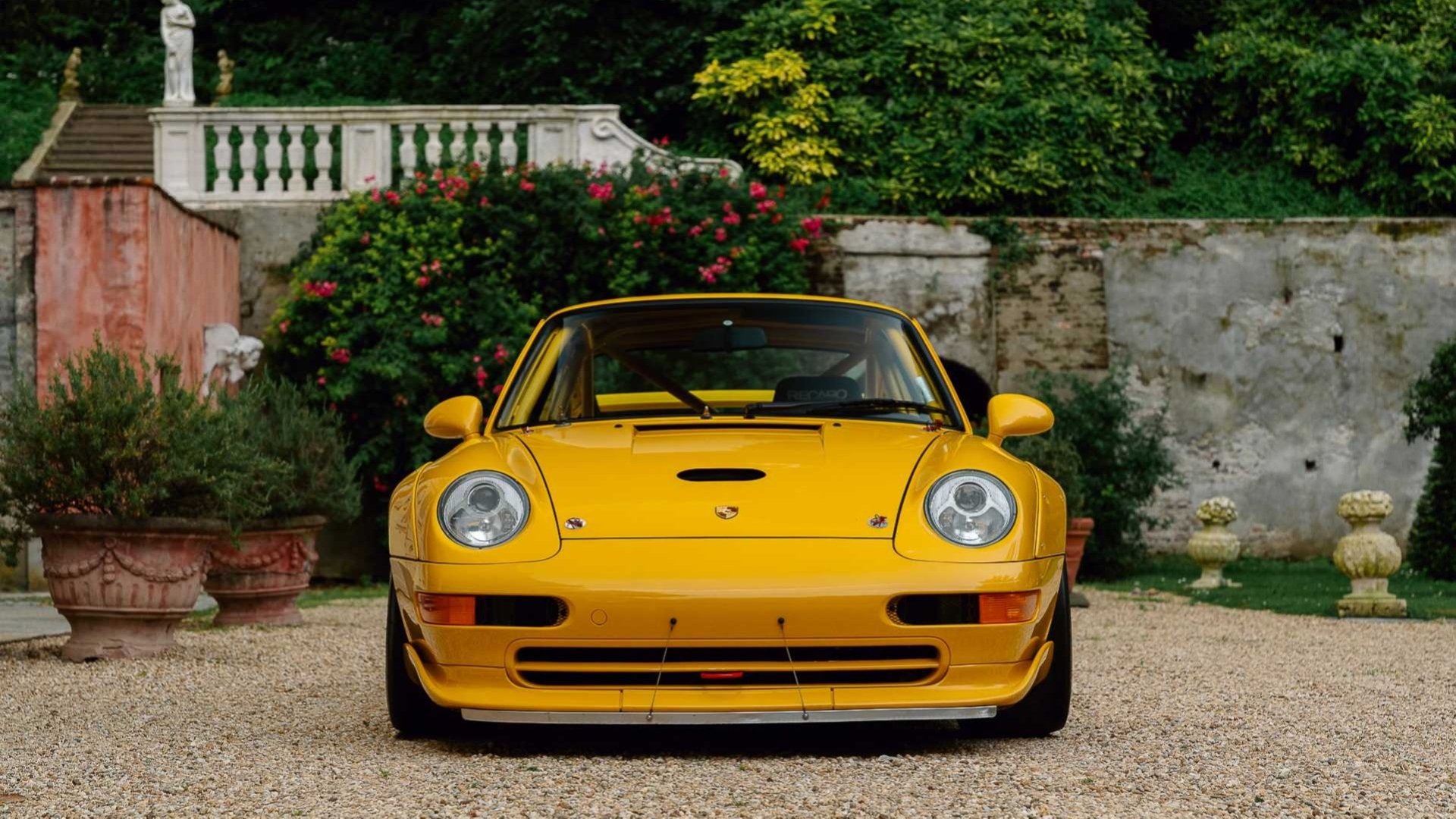 Porsche-911-GT2R-1995-12