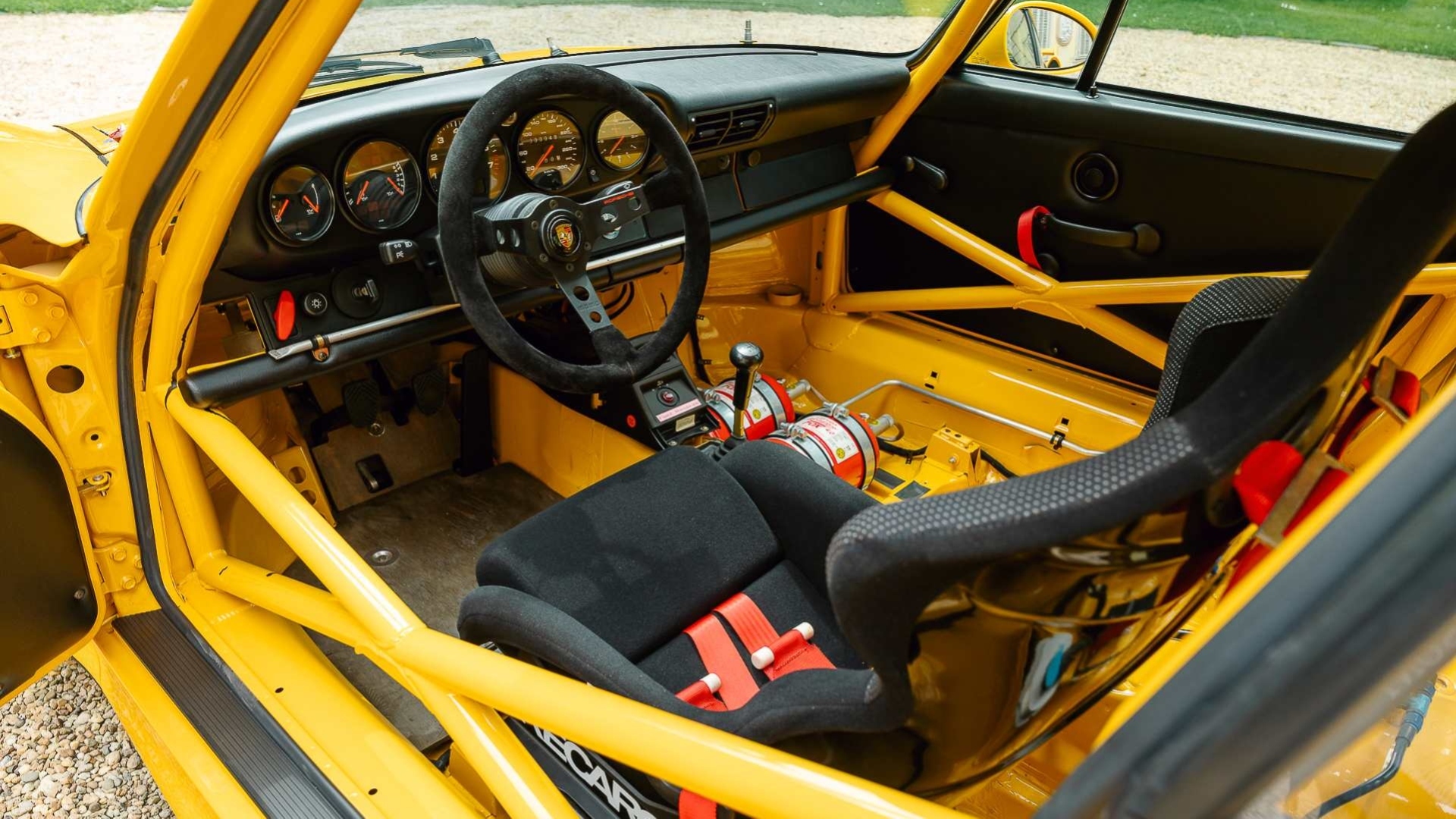 Porsche-911-GT2R-1995-9