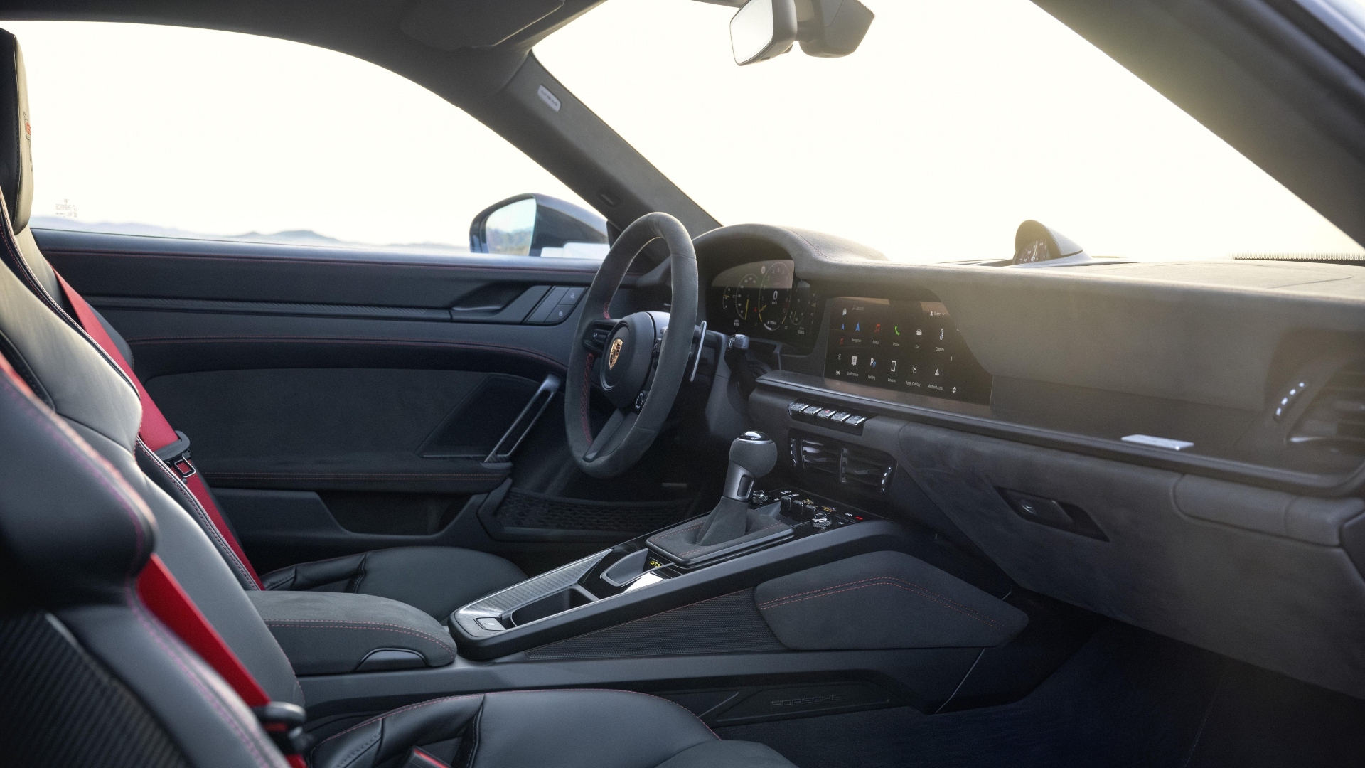 Porsche-911-GT3-2024-17