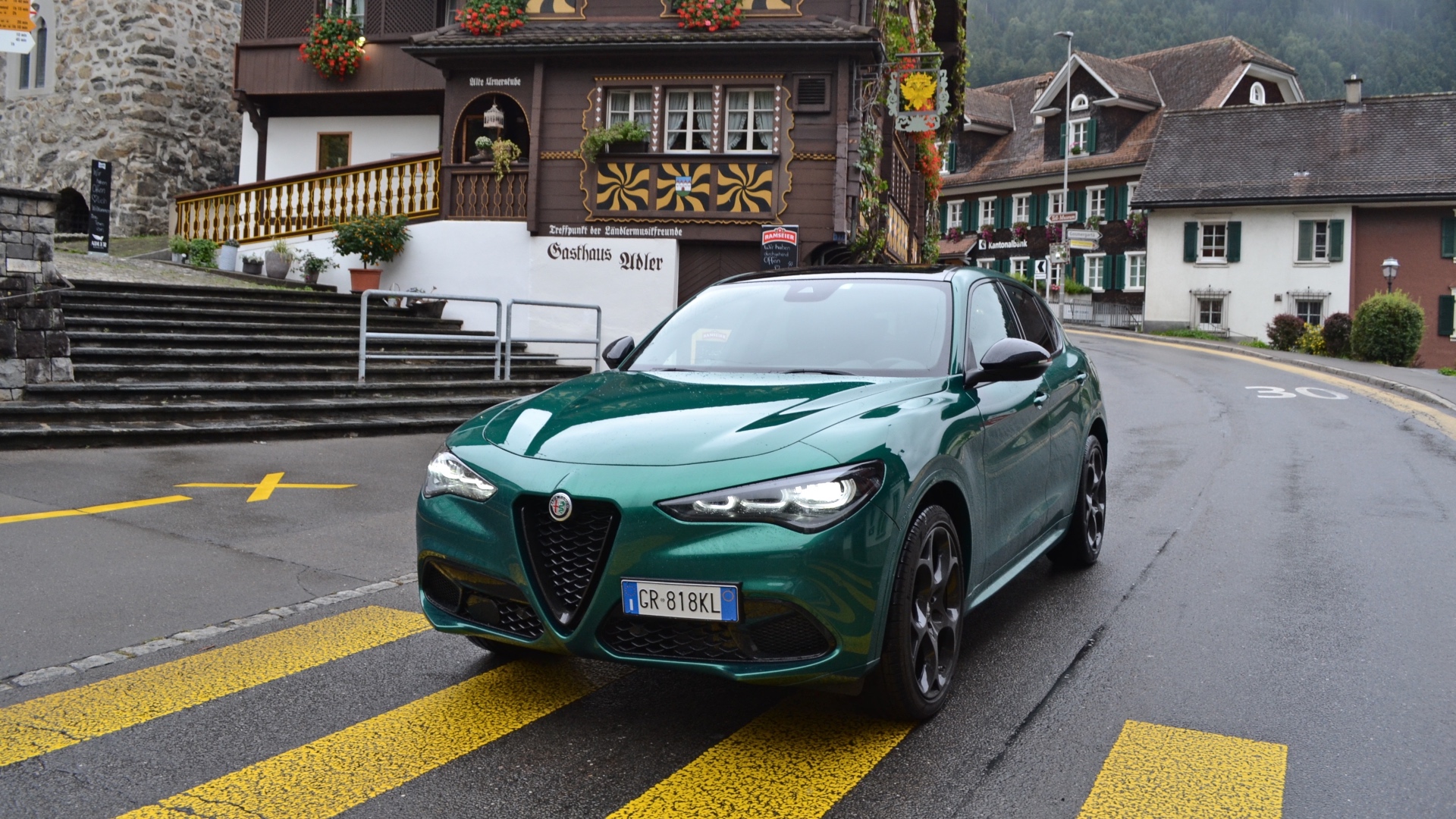 alfa-romeo-stelvio-tributo-italiano-11 alfa-romeo-stelvio-tributo-italiano-11