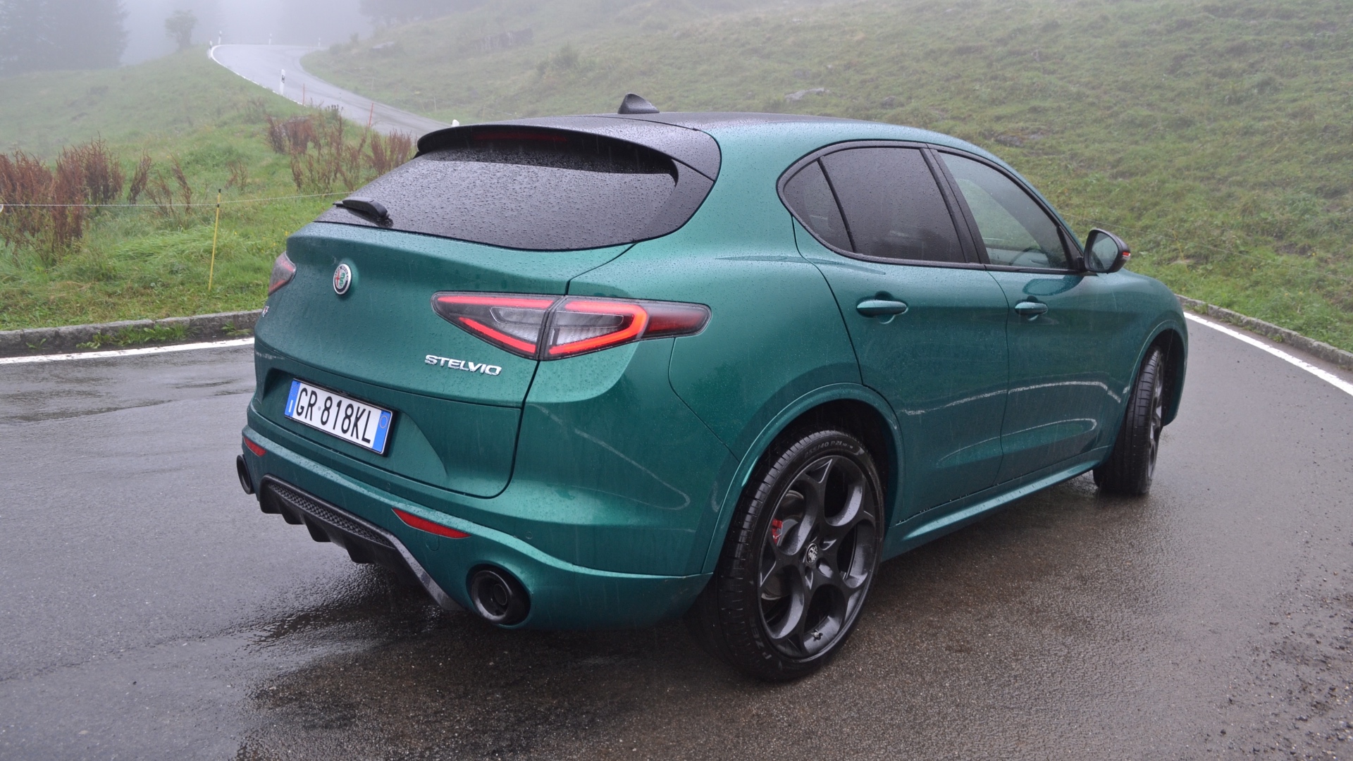 alfa-romeo-stelvio-tributo-italiano-7 alfa-romeo-stelvio-tributo-italiano-7