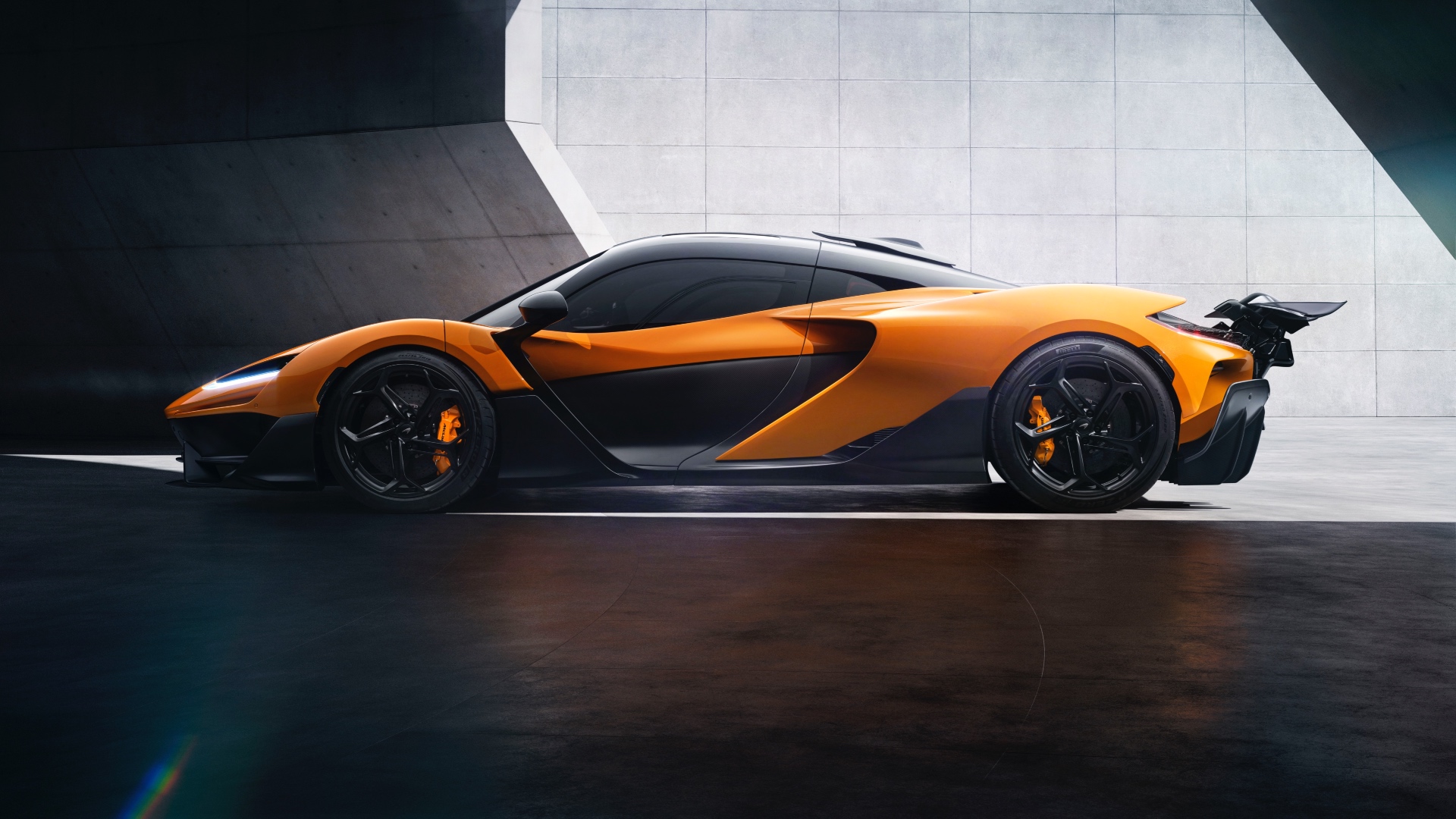 mclaren-w1-2024-15 mclaren-w1-2024-15