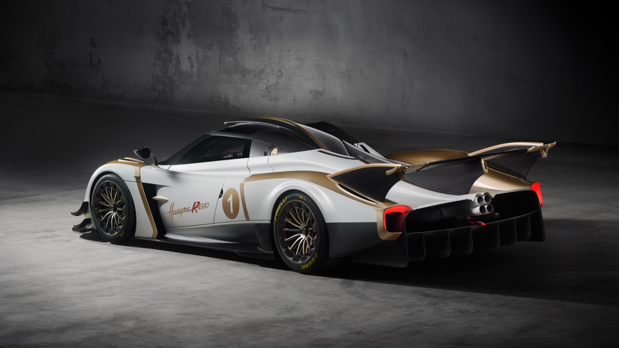 pagani-huayra-r-evo-2 pagani-huayra-r-evo-2