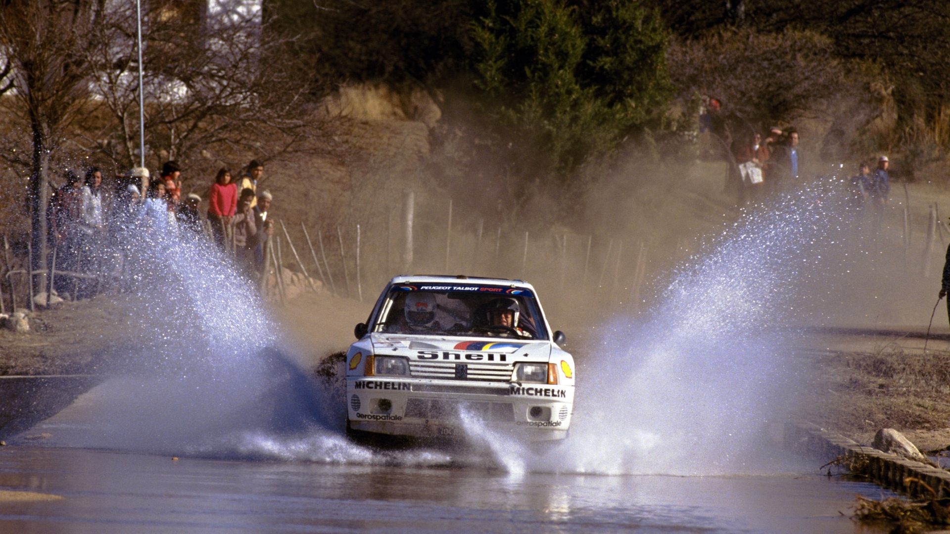 peugeot-205-turbo-16-evo1-evo2-gruppo-b-rally-6
