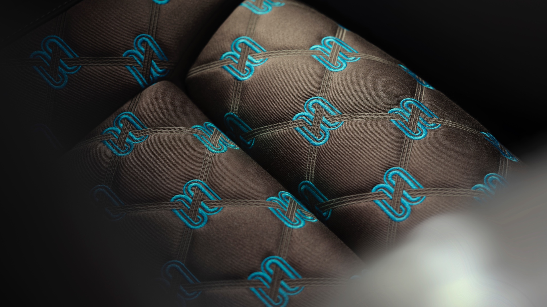 rolls-royce-ghost-series-2-2025-1 rolls-royce-ghost-series-2-2025-1