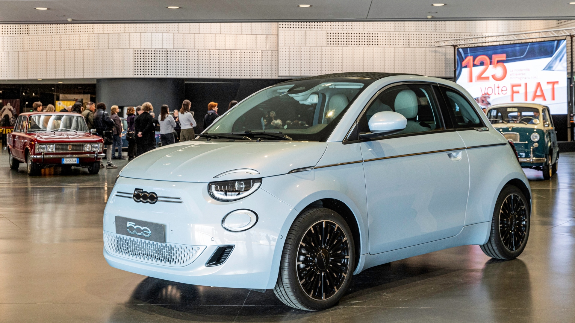 125-volte-fiat-insolite-e-sorprendenti-mostra-mauto-heritage-hub-stellantis-2024-28