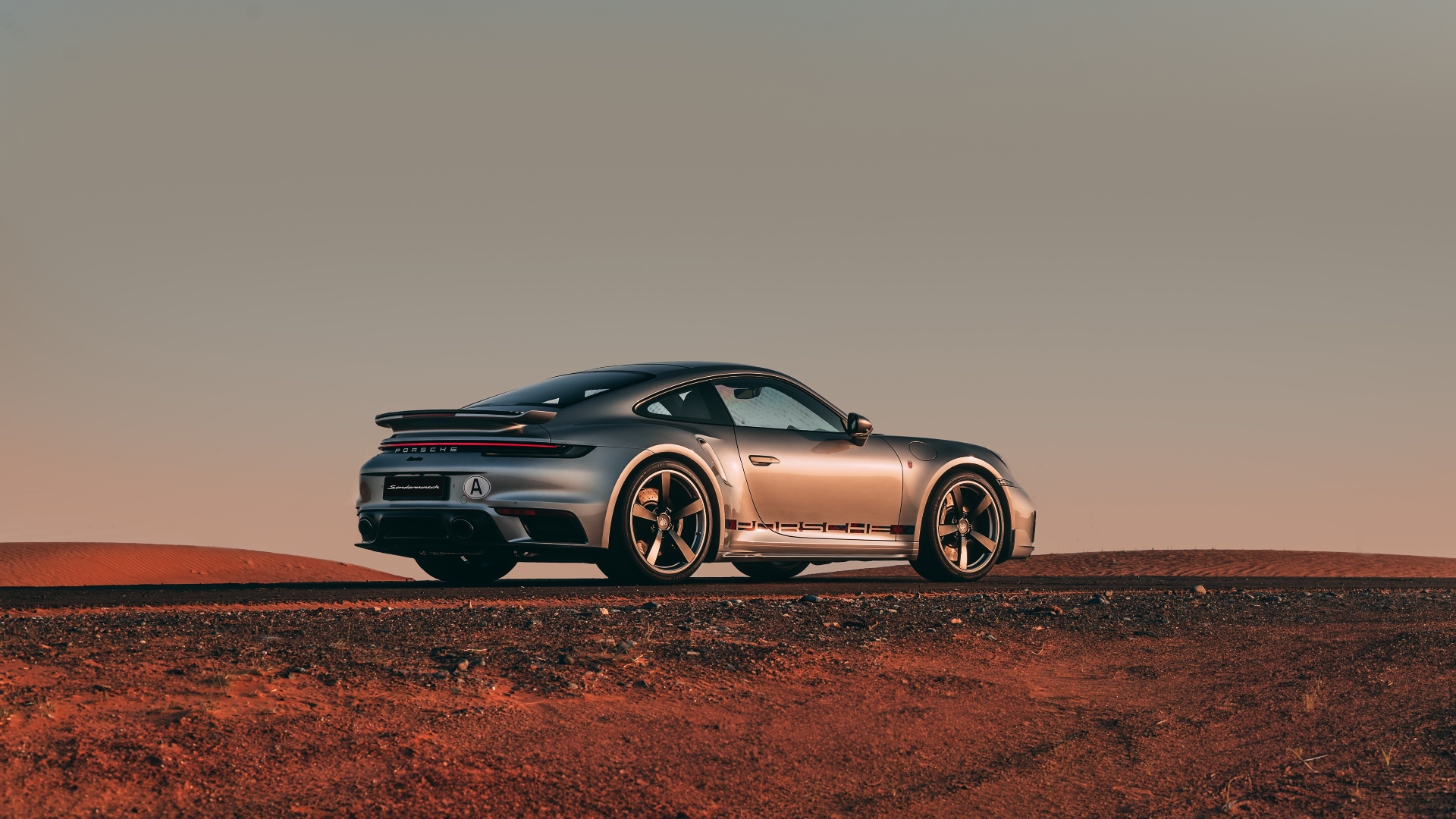 2024-Porsche-911--Turbo-Remastered--by-Porsche-Sonderwunsch_1281563 2024-Porsche-911--Turbo-Remastered--by-Porsche-Sonderwunsch_1281563