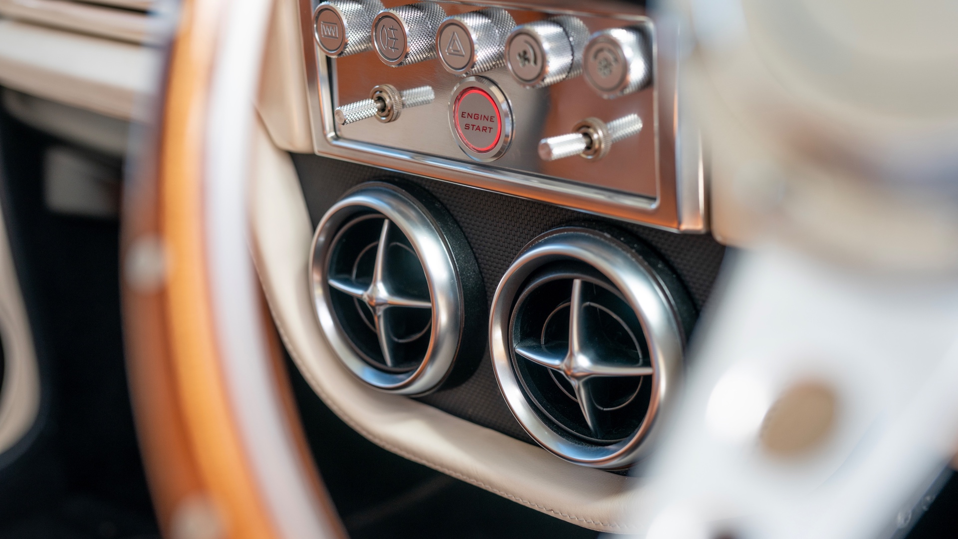 David_Brown_-_Mini_eMastered-2 David_Brown_-_Mini_eMastered-2