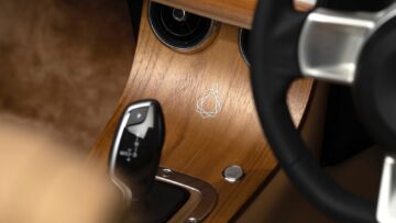 Morgan-Plus-Six-Pinnacle-06-scaled