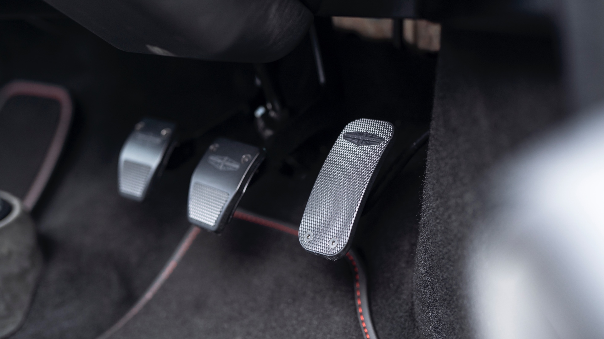 Oselli_Edition_by_David_Brown_Automotive-9 Oselli_Edition_by_David_Brown_Automotive-9