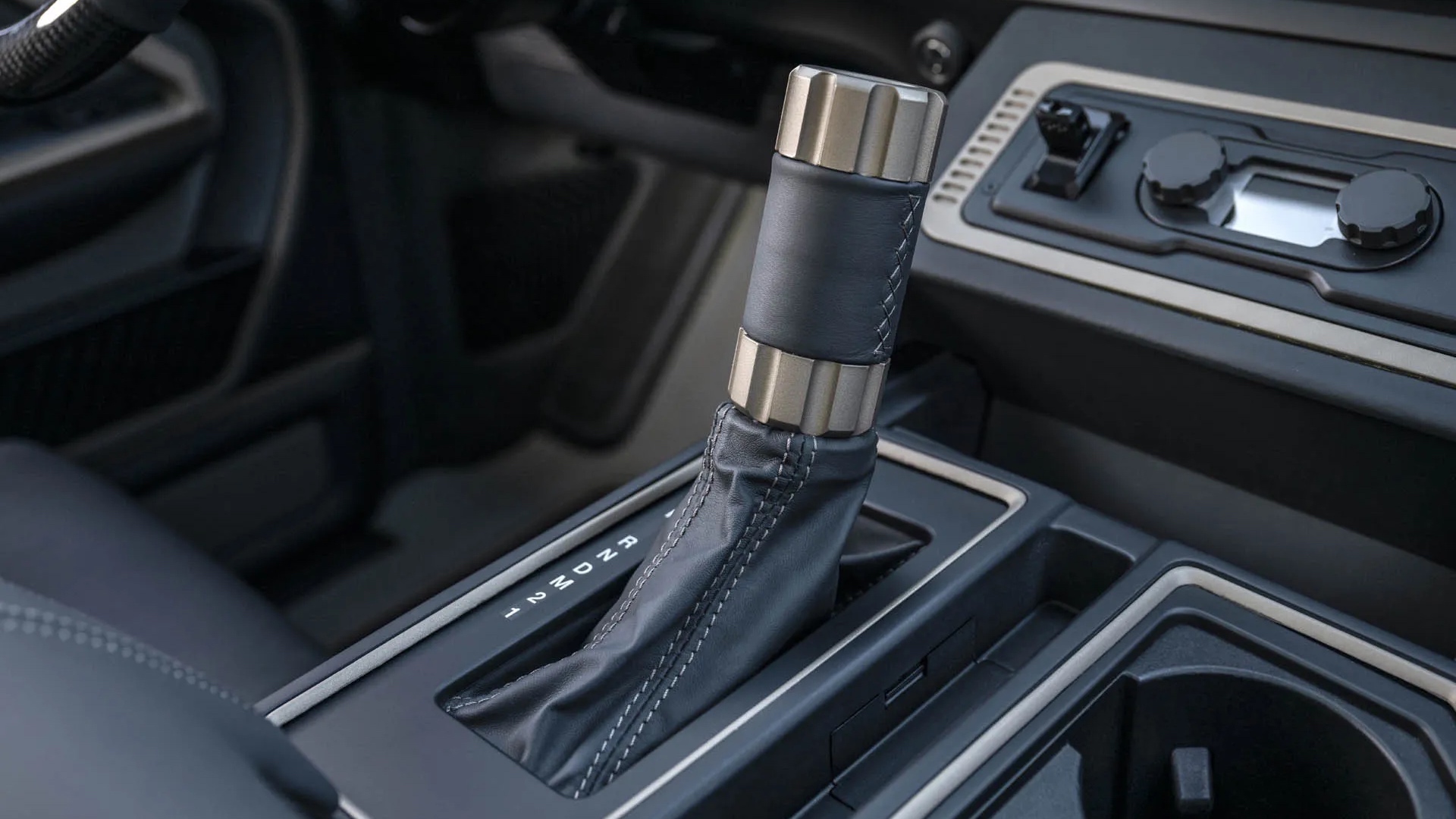 ringbrothers-tuka-1972-chevy-k5-blaze - photo-via-drew-phillips_100948073_h