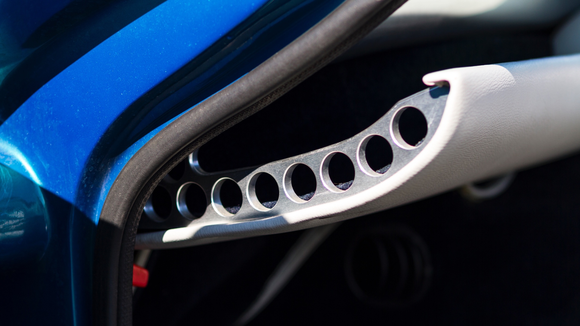 tvr-tuscan-prova-test-drive-tommaso-ferrari-23 tvr-tuscan-prova-test-drive-tommaso-ferrari-23