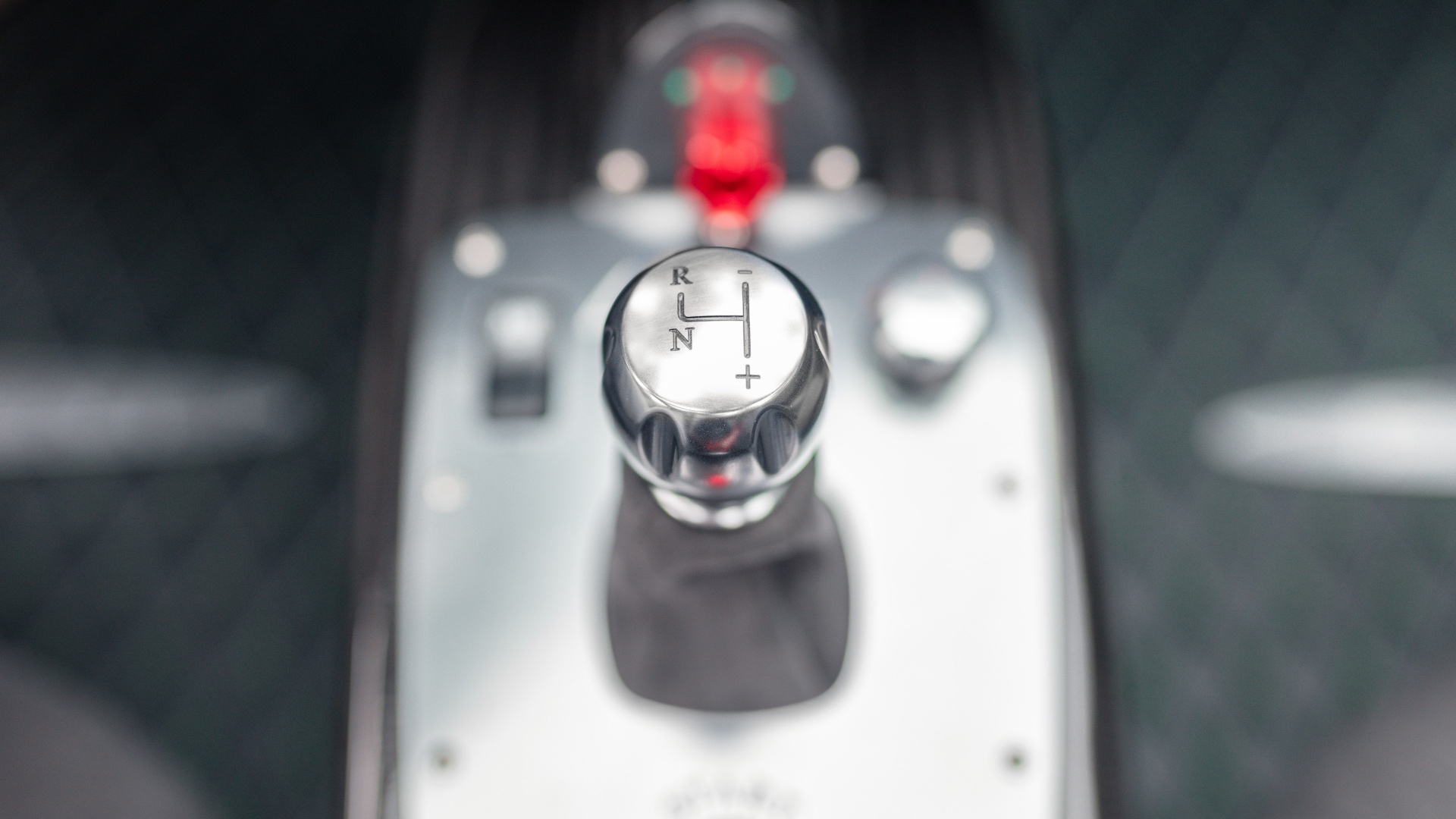 2014-Pagani-Zonda-LM-Roadster_1291016