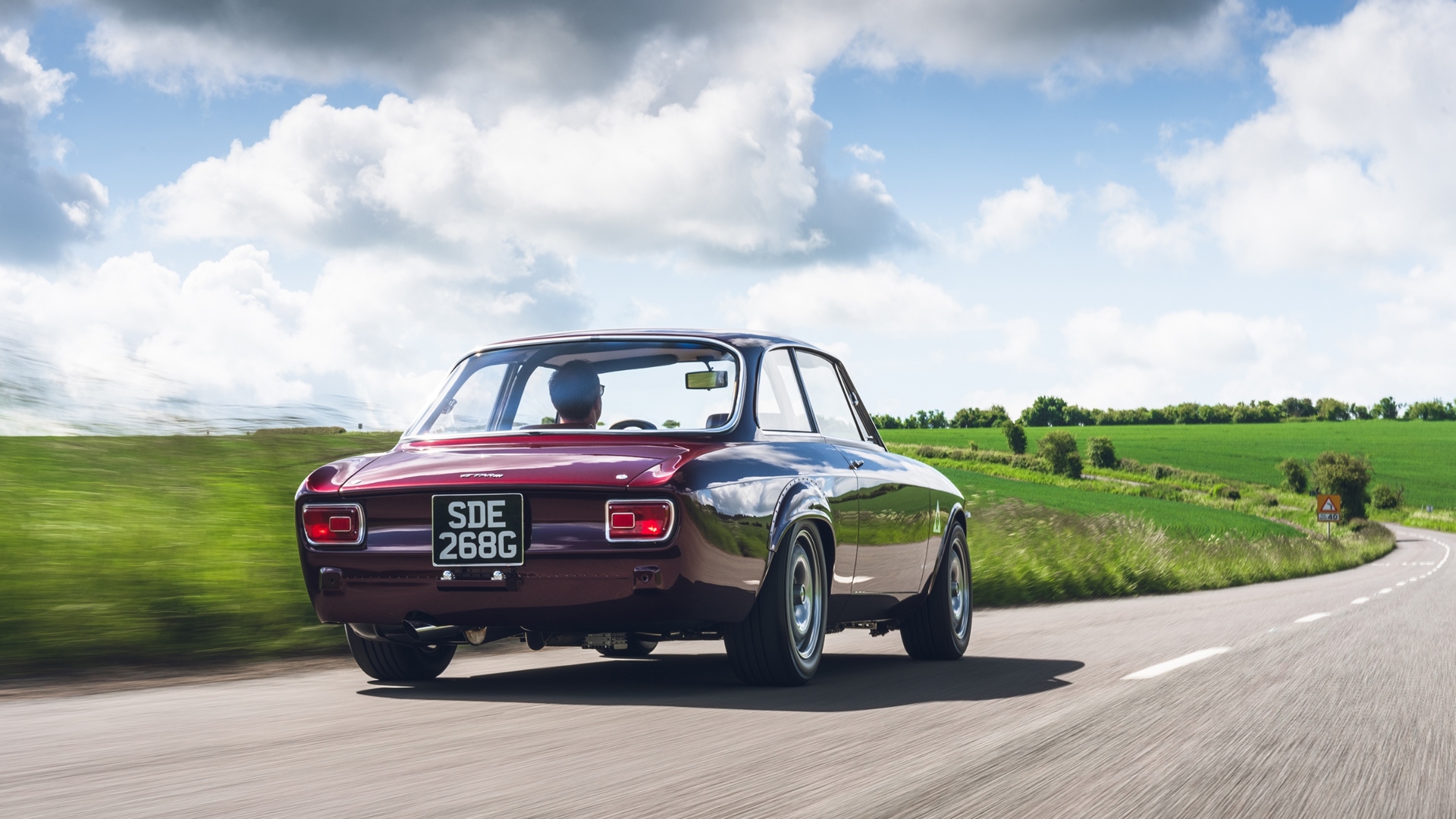 Alfa-Romeo-Alfaholics-restomod-20