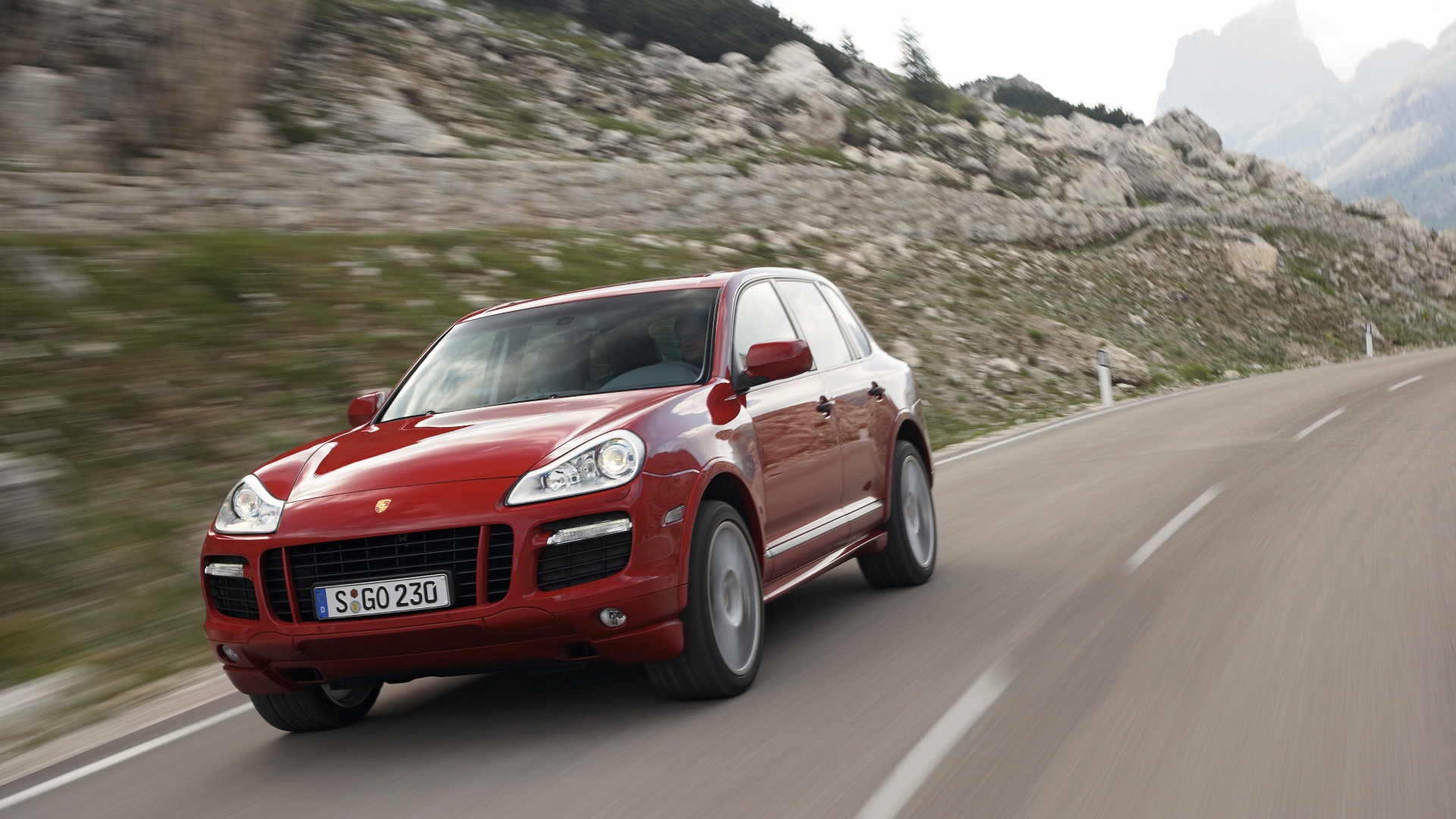 Porsche-GTS-19 Porsche-GTS-19