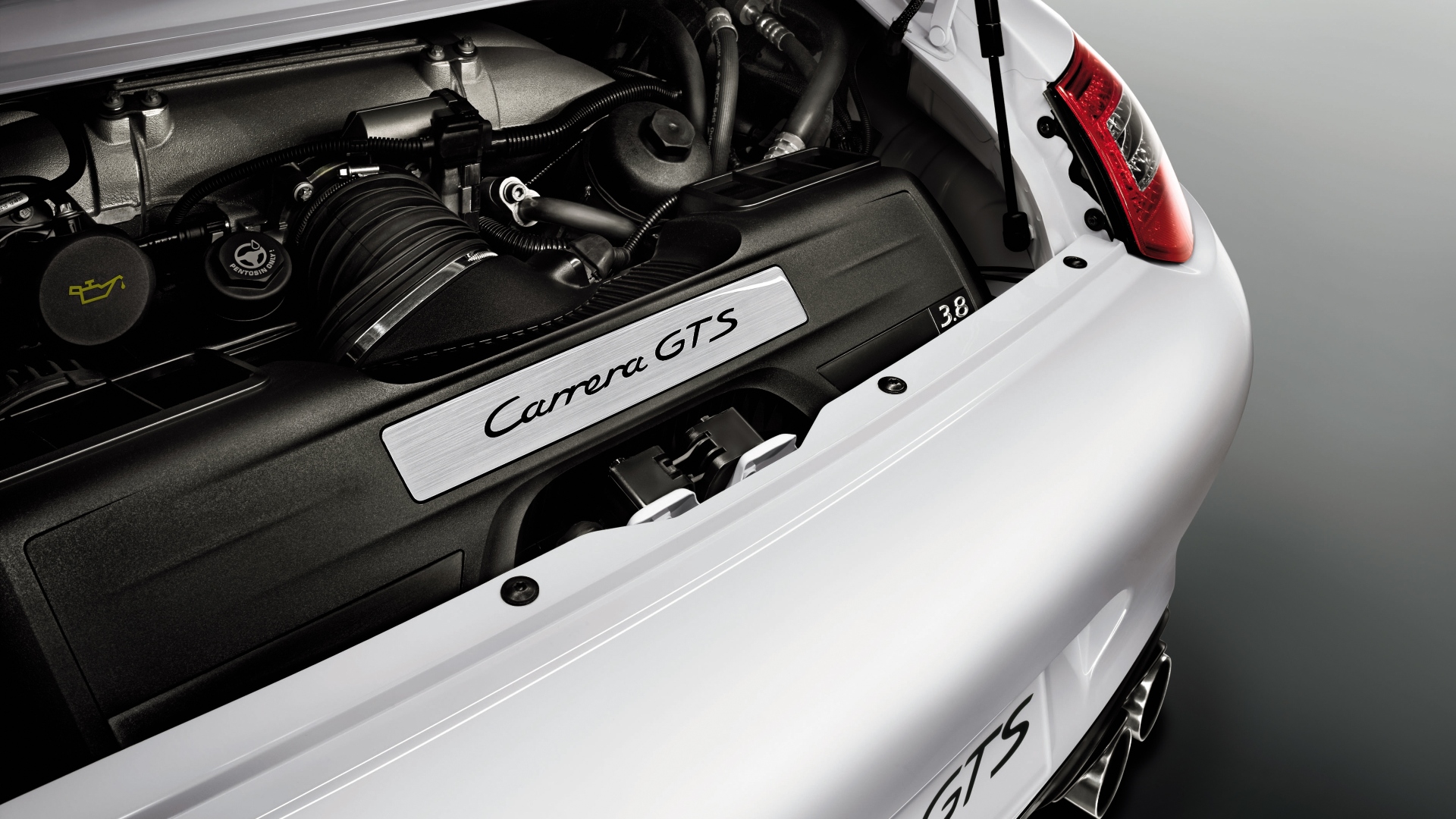 Porsche-GTS-6 Porsche-GTS-6