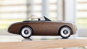 Rolls-Royce-Cameo-2024-2 Rolls-Royce-Cameo-2024-2