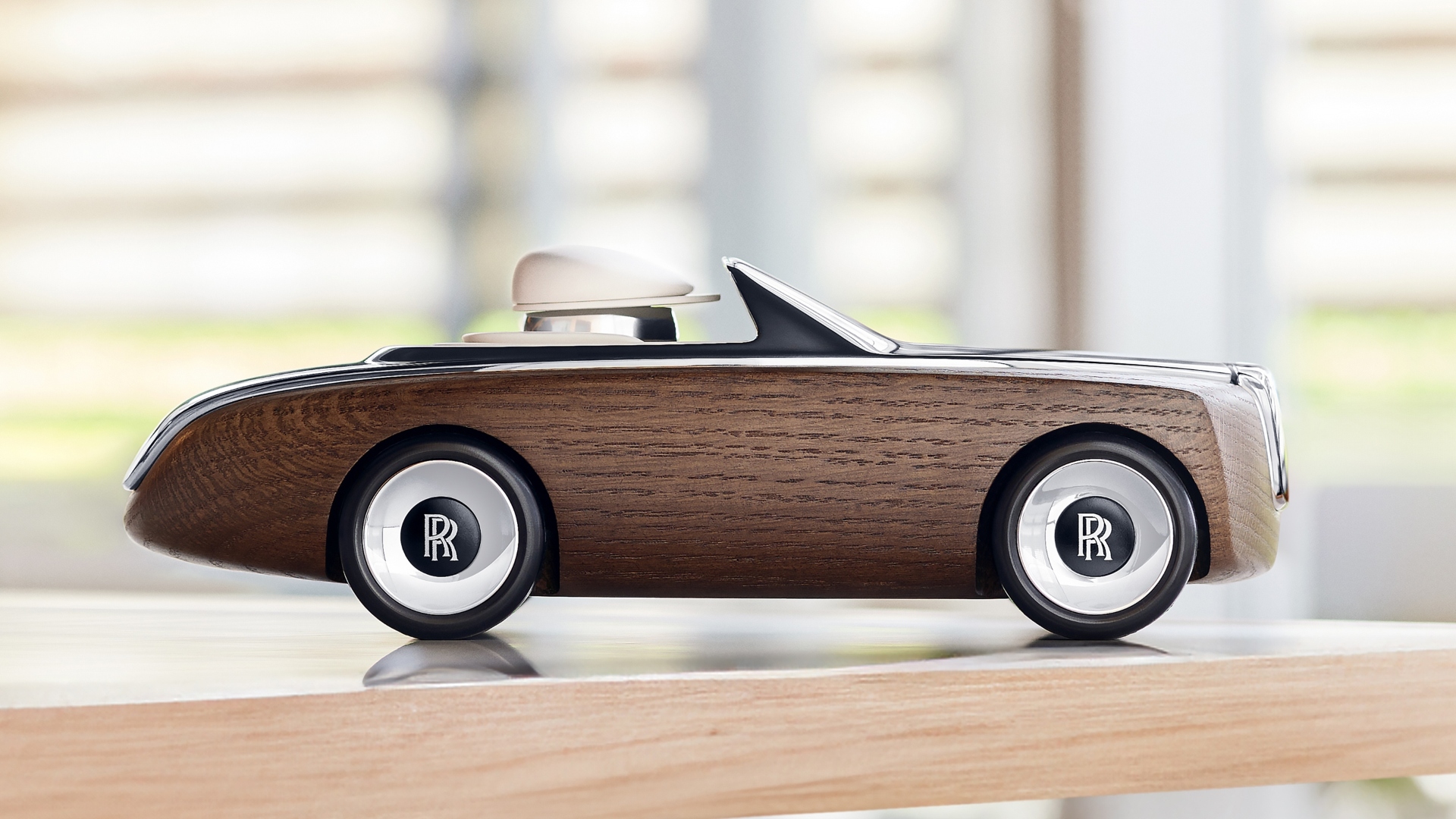 Rolls-Royce-Cameo-2024-2 Rolls-Royce-Cameo-2024-2