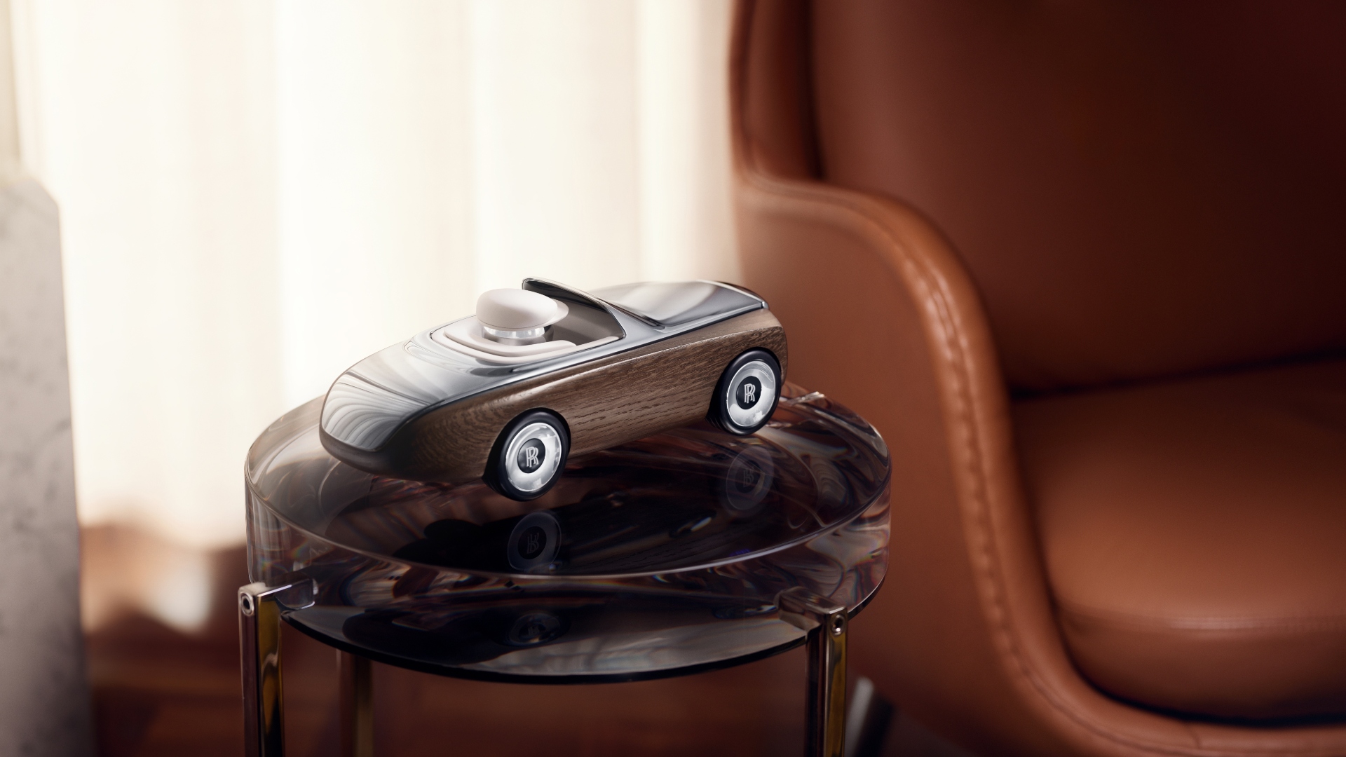 Rolls-Royce-Cameo-2024-4 Rolls-Royce-Cameo-2024-4