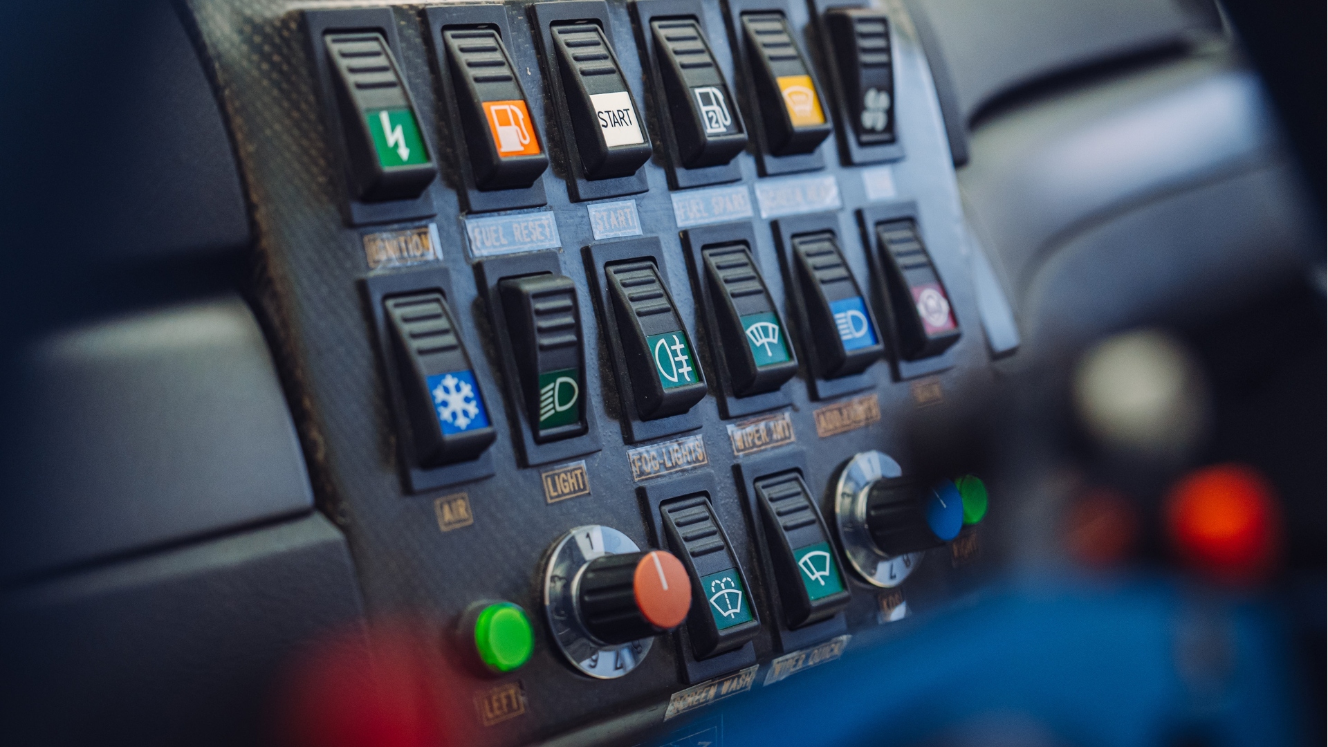 bmw-m3-gtr-need-for-speed-most-wanted-1