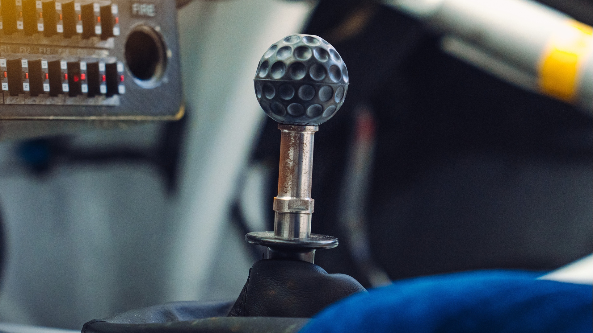 bmw-m3-gtr-need-for-speed-most-wanted-3